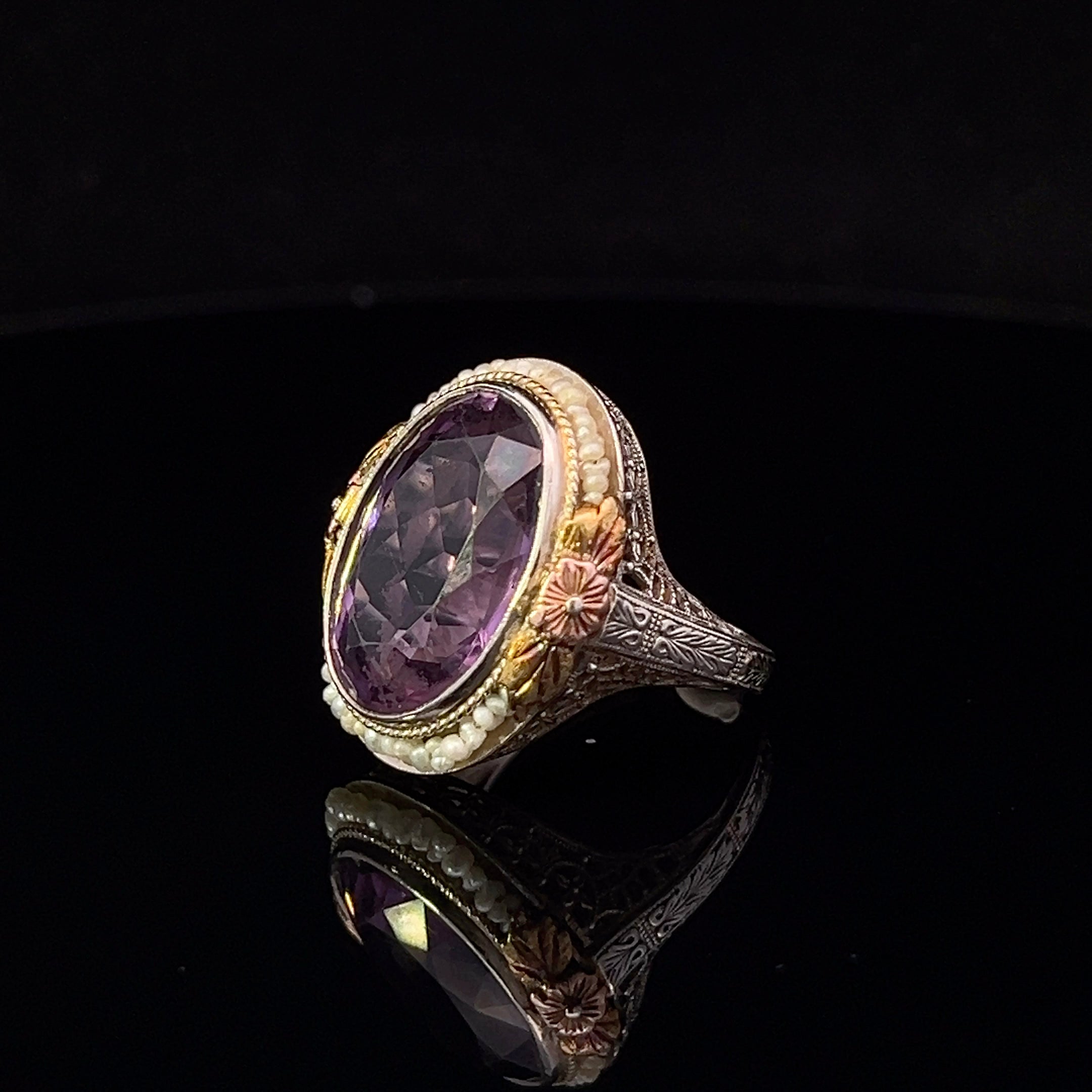 Ainhoa 1950 Vintage 11.30CT Amethyst & Pearl Floral Ring