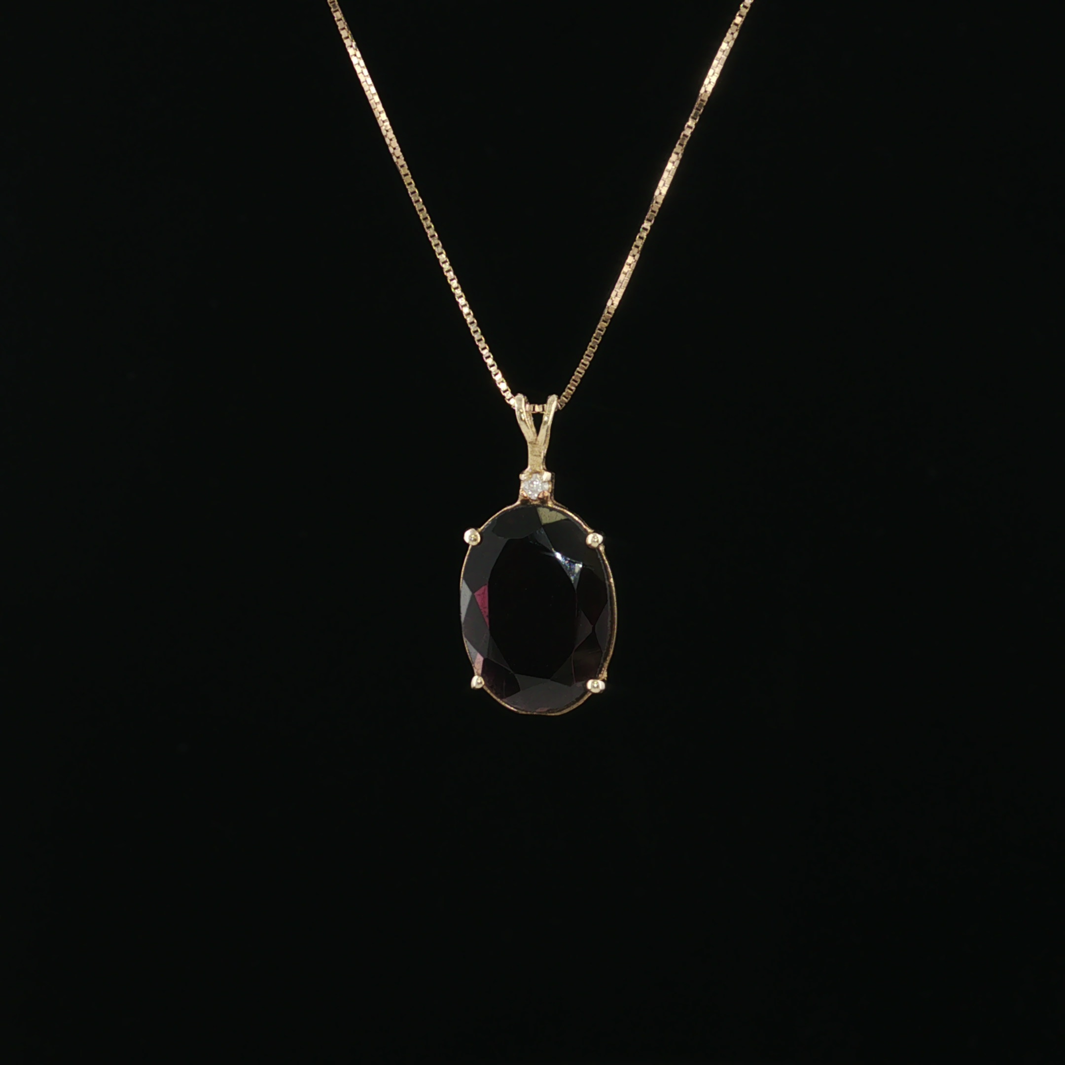 Twila 14k Yellow Gold Oval Rhodolite Garnet Necklace
