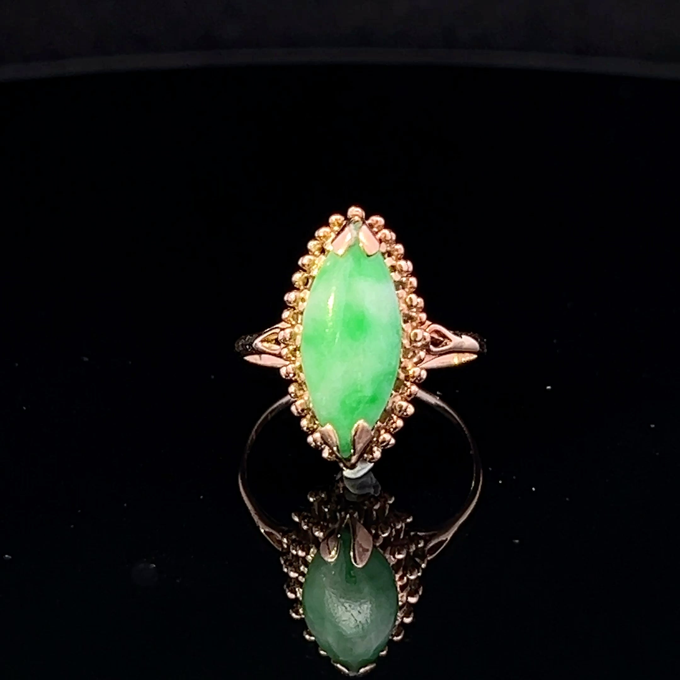 Yellow 14 Karat Vintage Jade Fashion Ring with Openwork Base