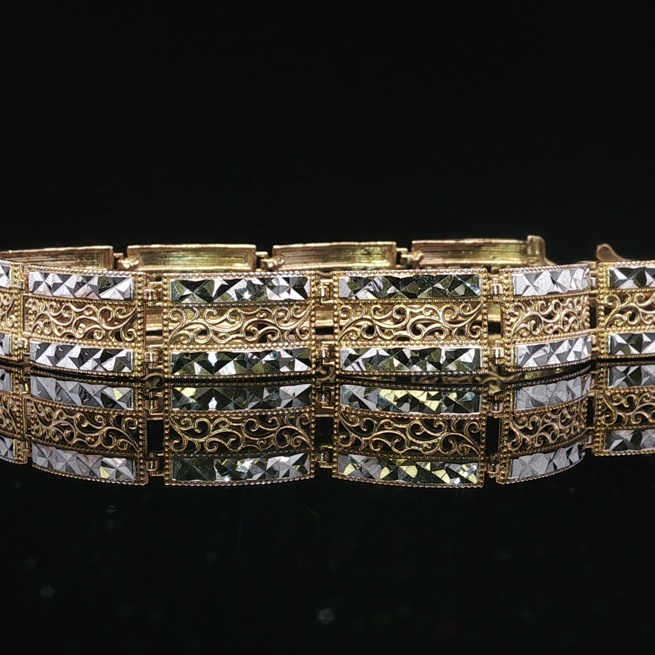 Two-Tone 10K Filigree & Diamond Cut Link Bracelet 7.25"