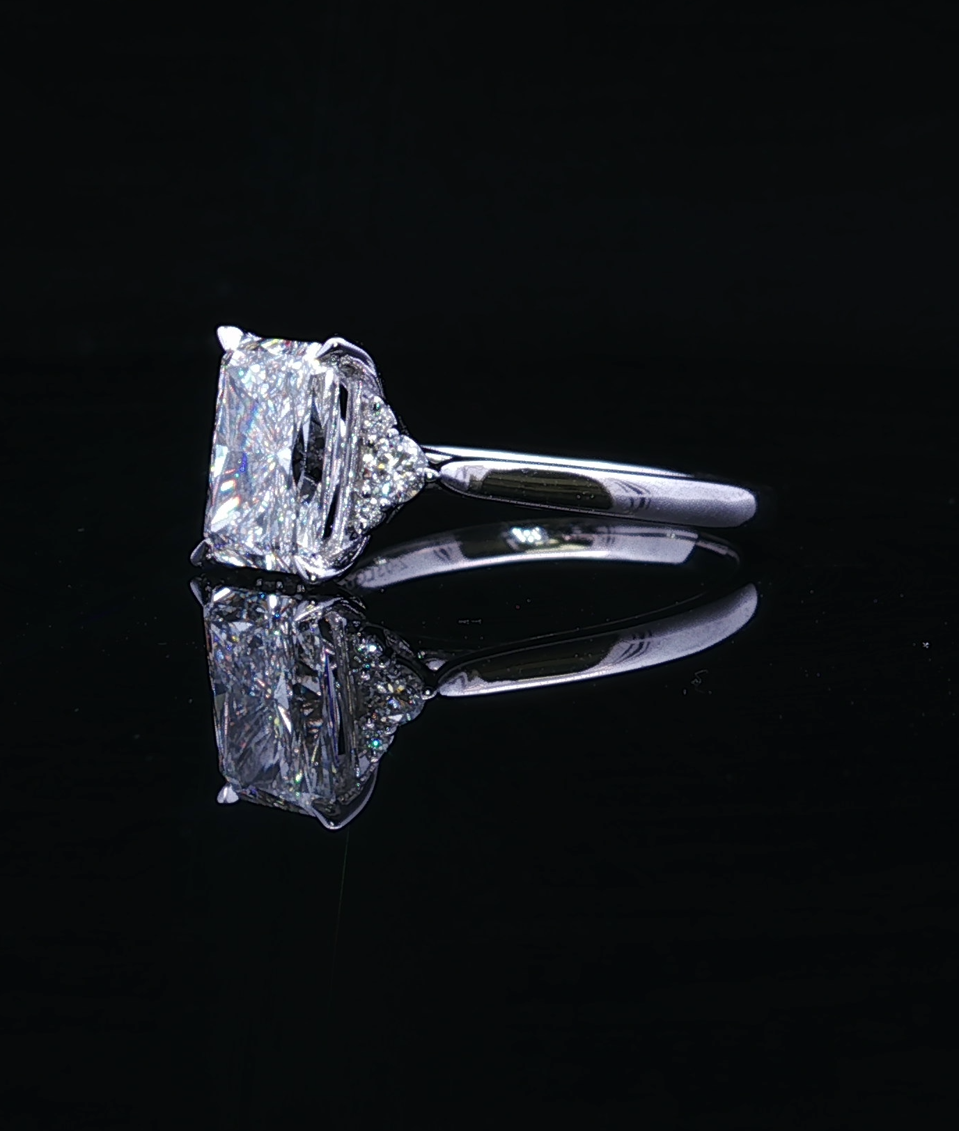 The Liora Ring – Radiant Lab Diamond in 14K White Gold