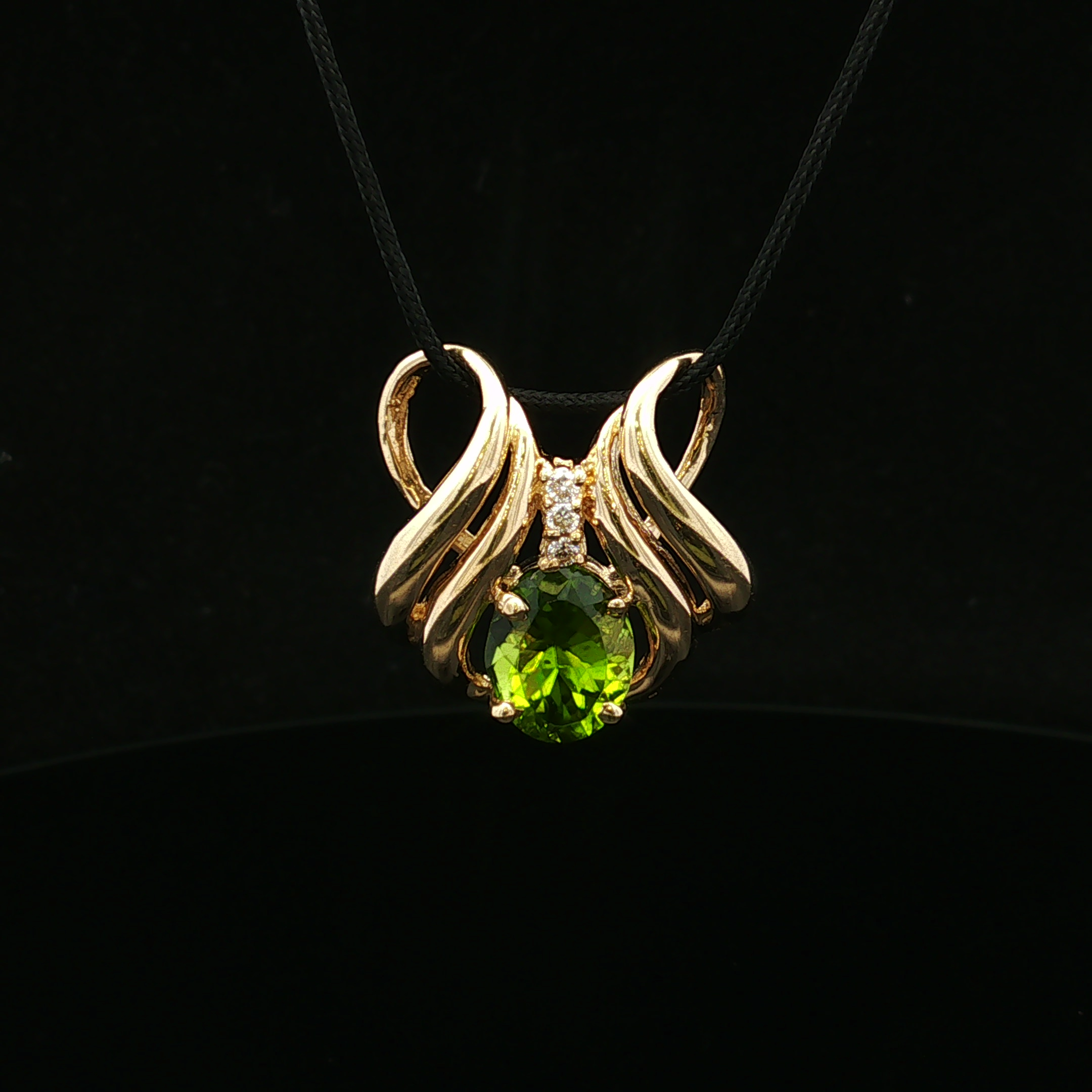 Taliarose 14K Peridot & Diamond Slide Pendant