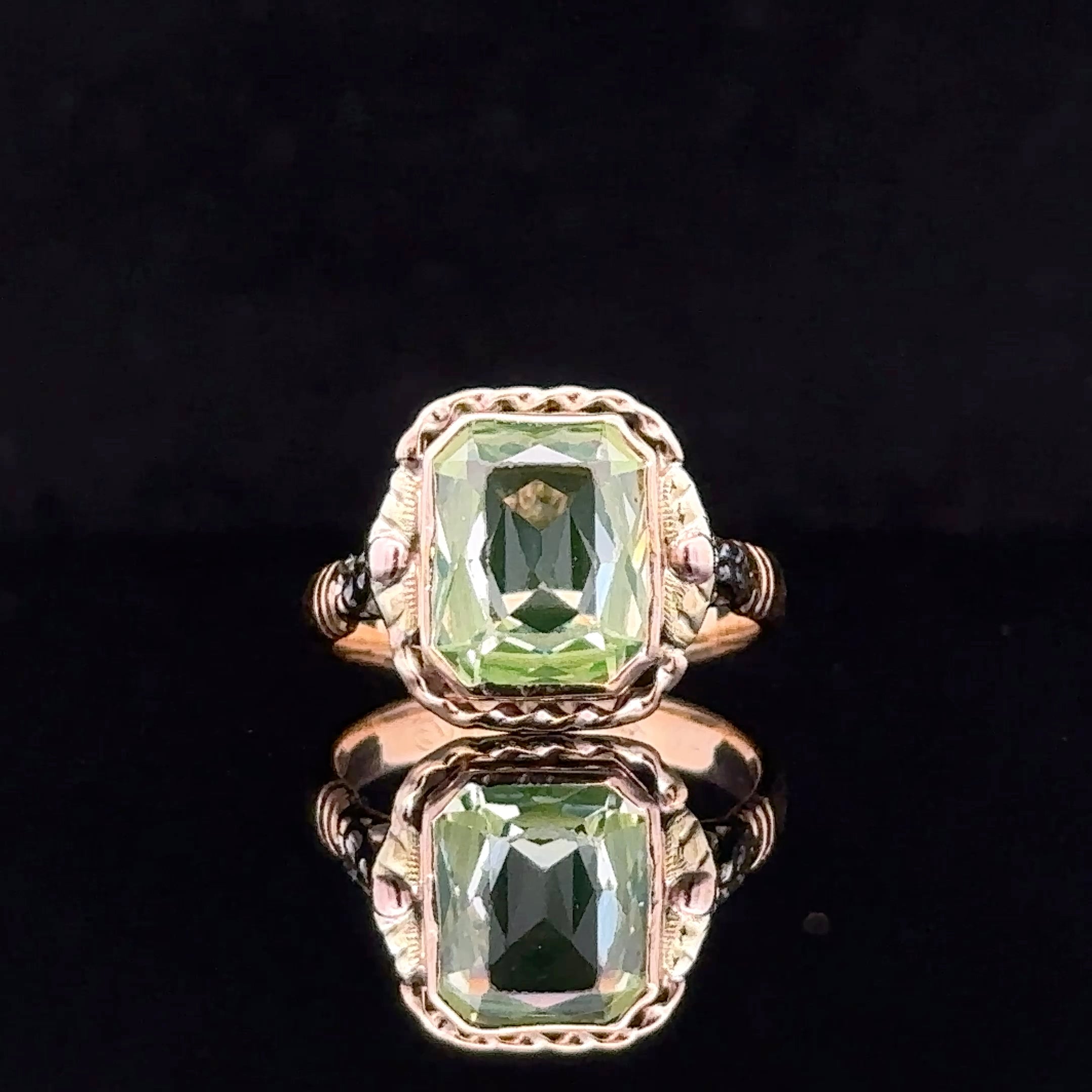 Ansley 14K Yellow Gold Antique-Style Fashion Ring with Green Quartz