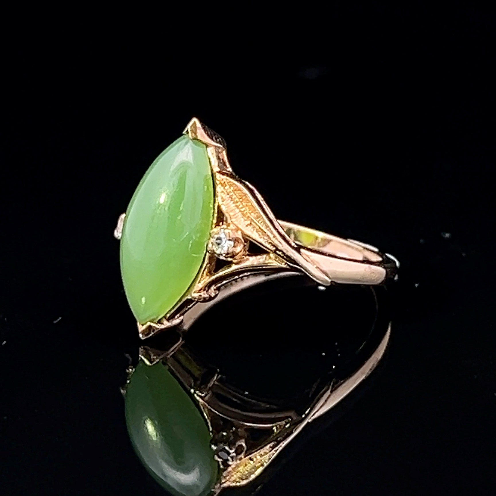 Marilla Yellow 10 Karat Textured Vintage Fashion Ring with Jade