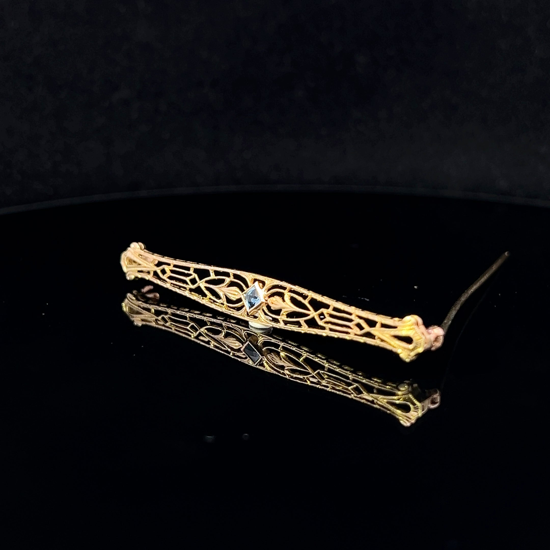 Aqua 14K Yellow Gold Vintage Bar Pin with Aquamarine