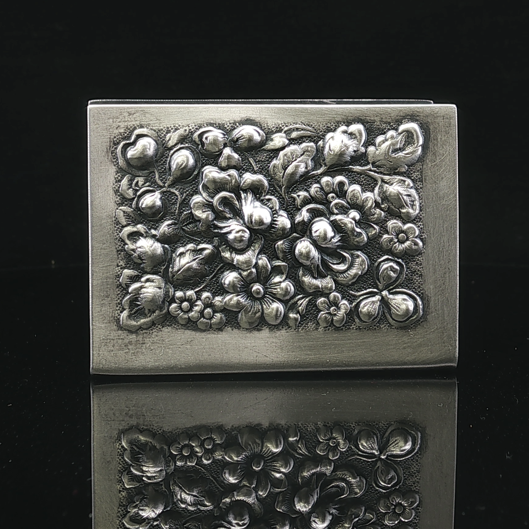 Lincoln Stieff N 48 Sterling Silver Textured Rose Matchbox Holder