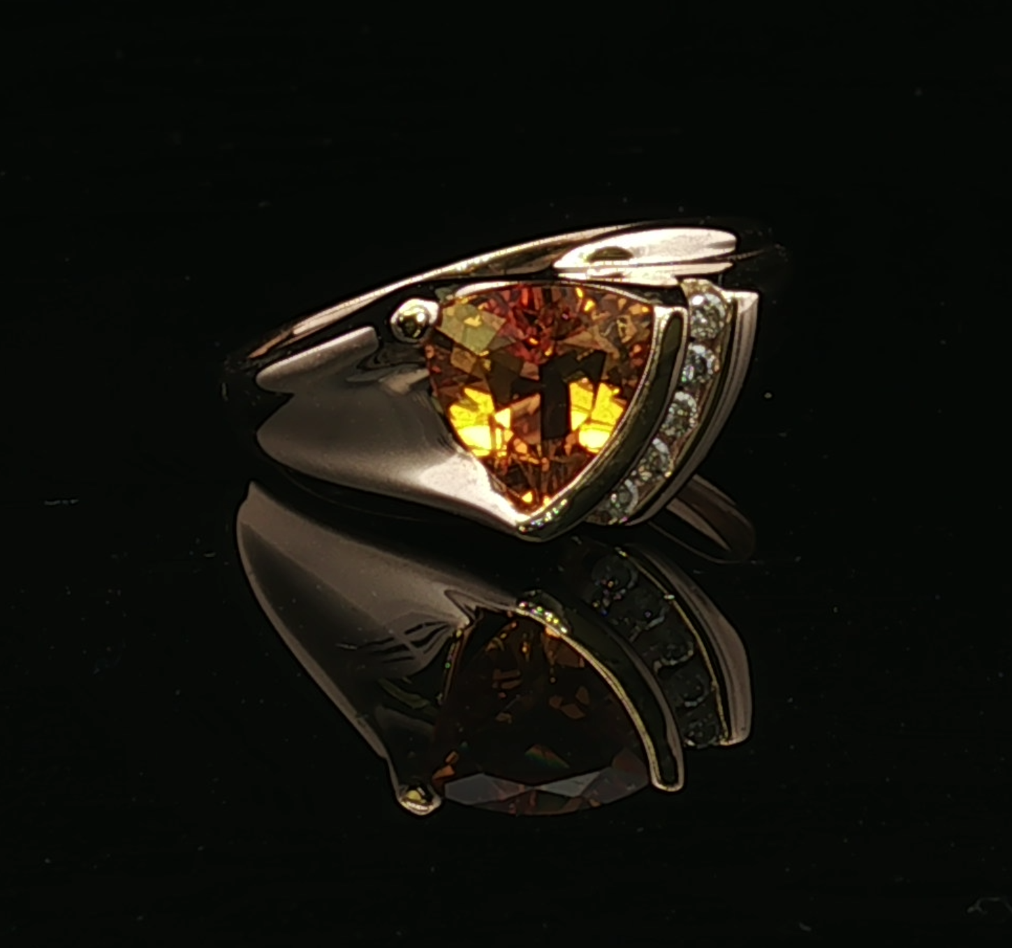 Lorelei 14K Yellow Gold Trillion Citrine & Diamond Ring