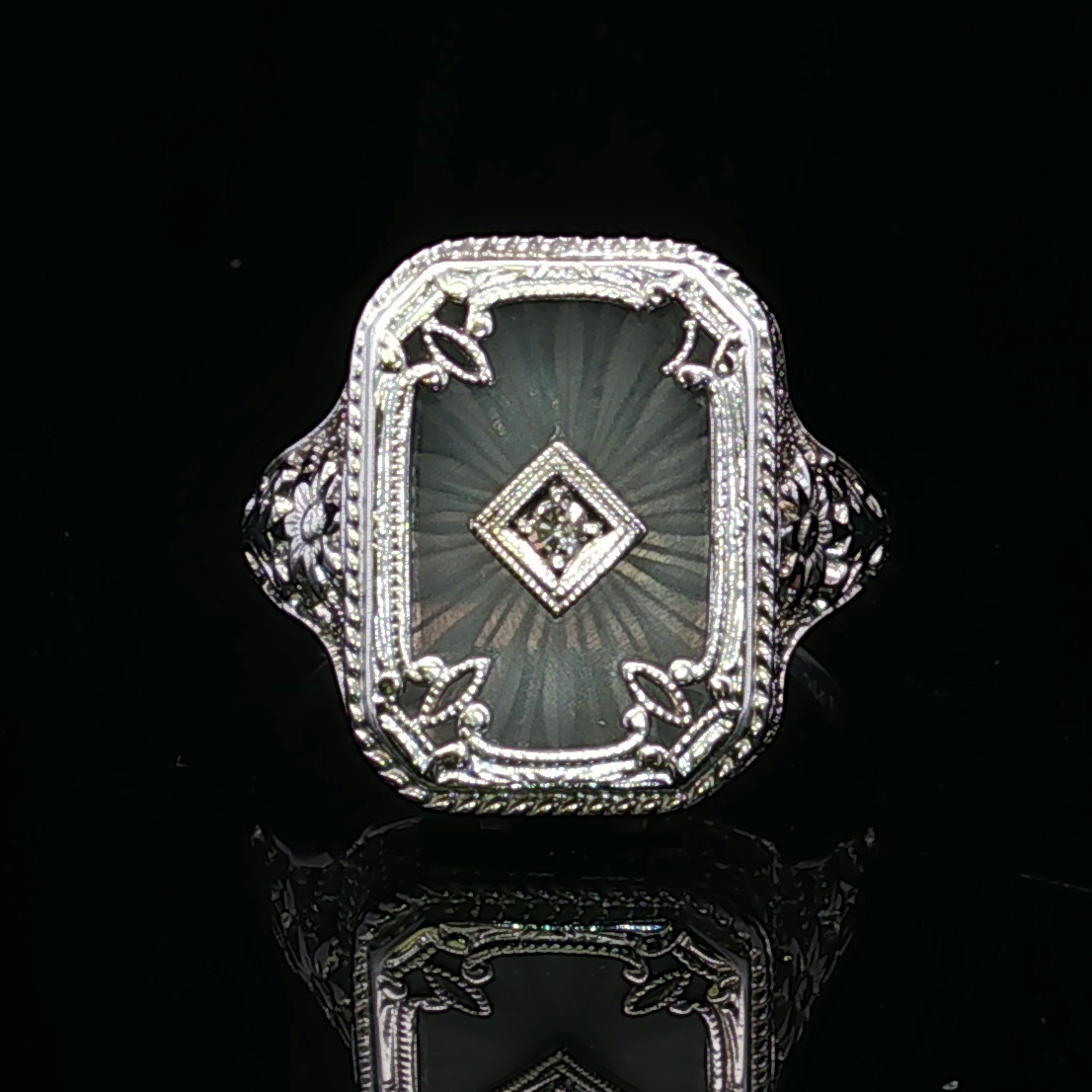 Blanche White Gold Filigree Diamond Ring