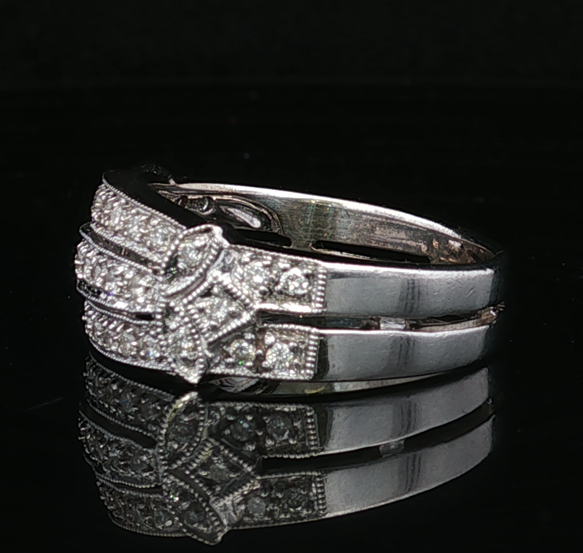 Almalyn Diamond White Gold Ring