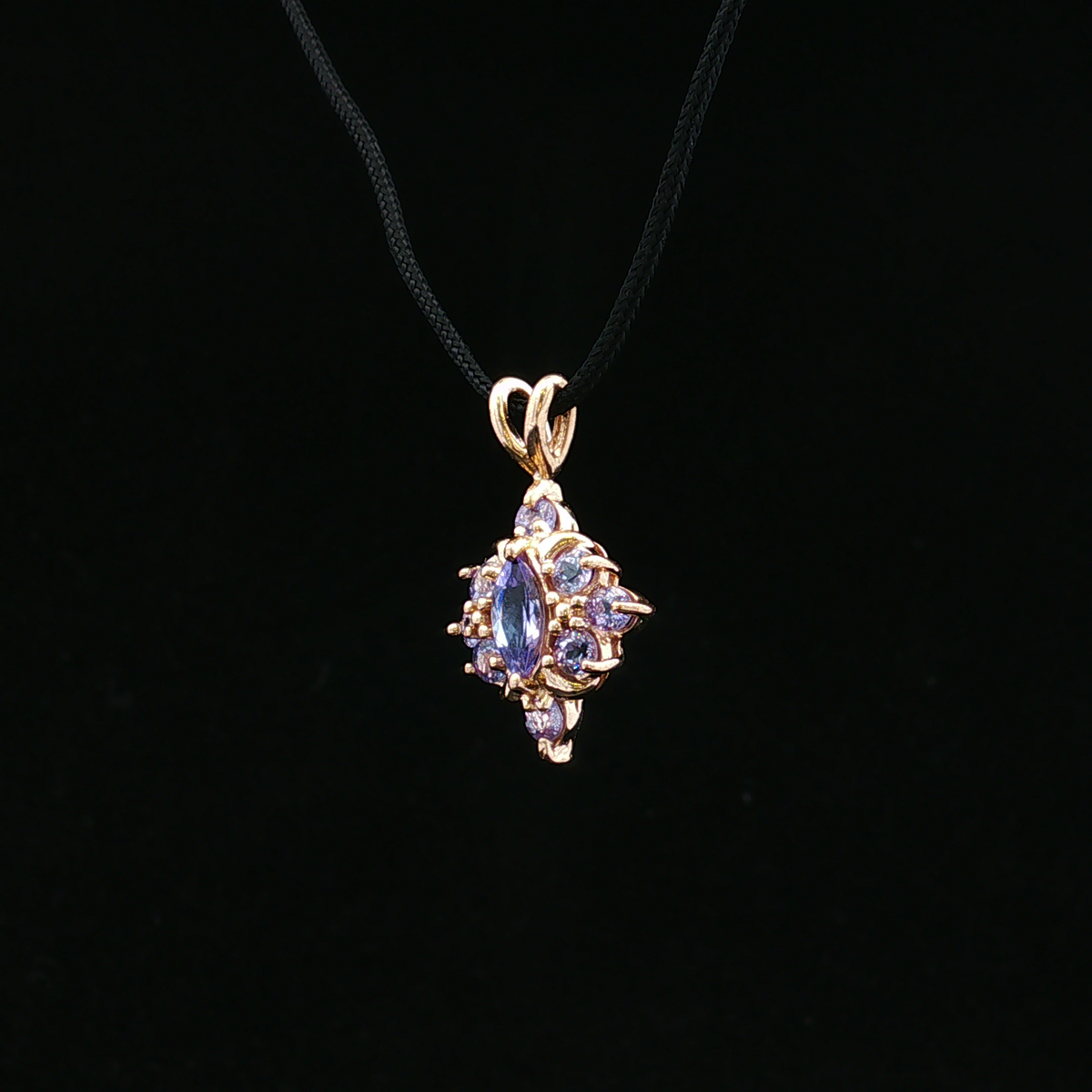 Quinna 14KY .65 CTW Tanzanite Pendant