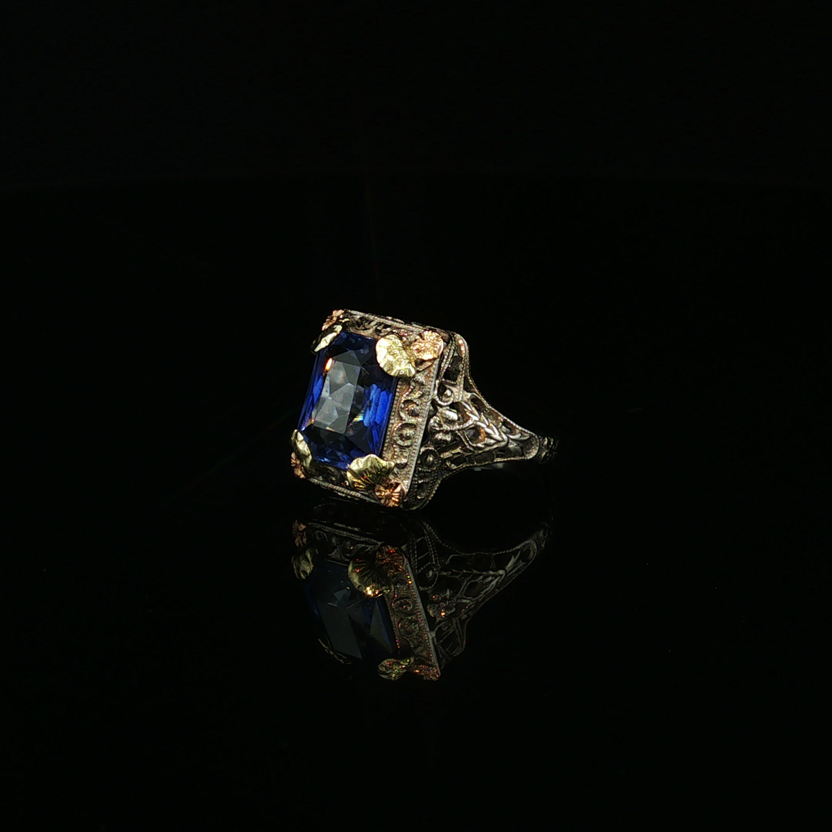Marisa 10k Tri-Color Gold Glass Sapphire Estate Ring