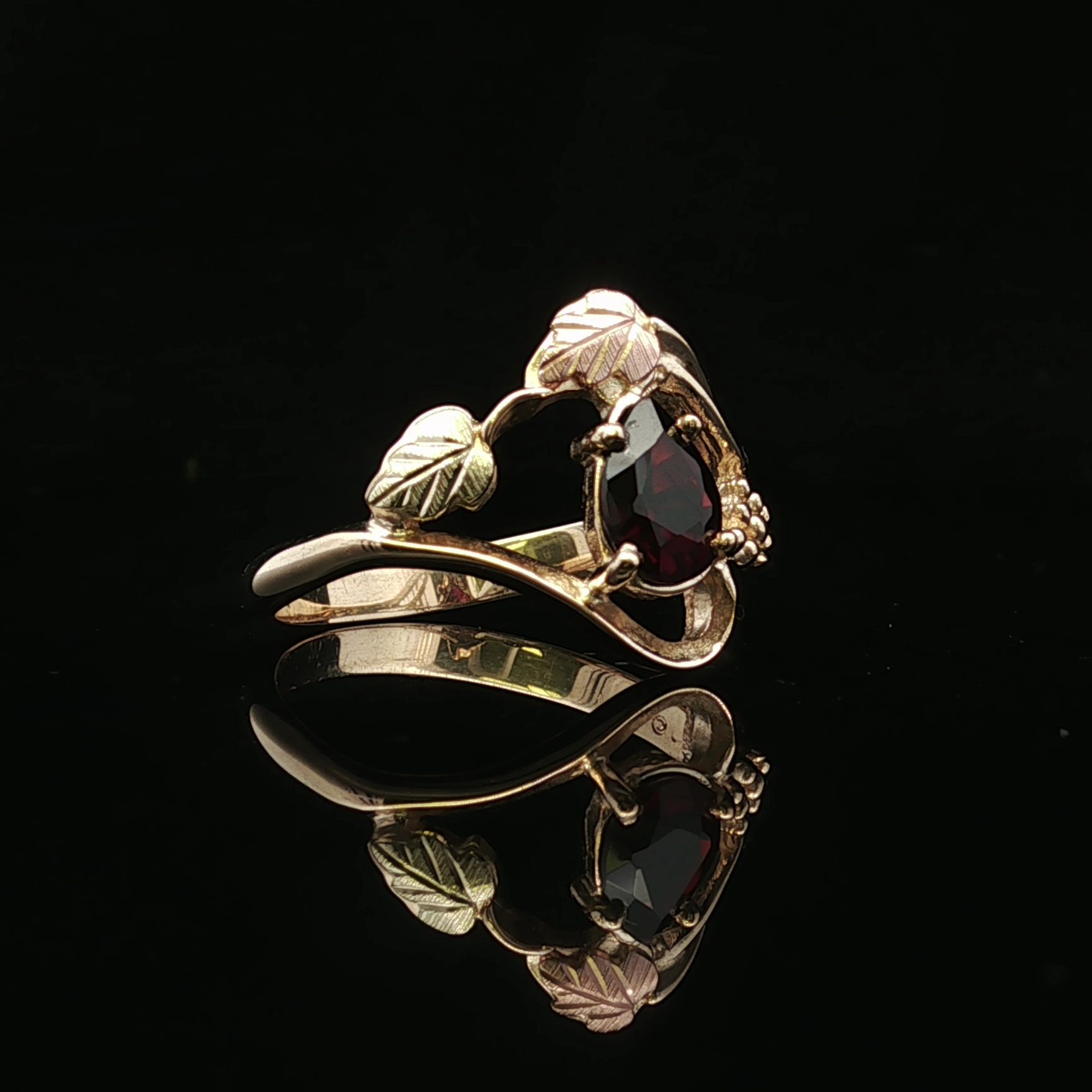 Winifred Pear Shape Garnet Ring – 10K Two-Tone