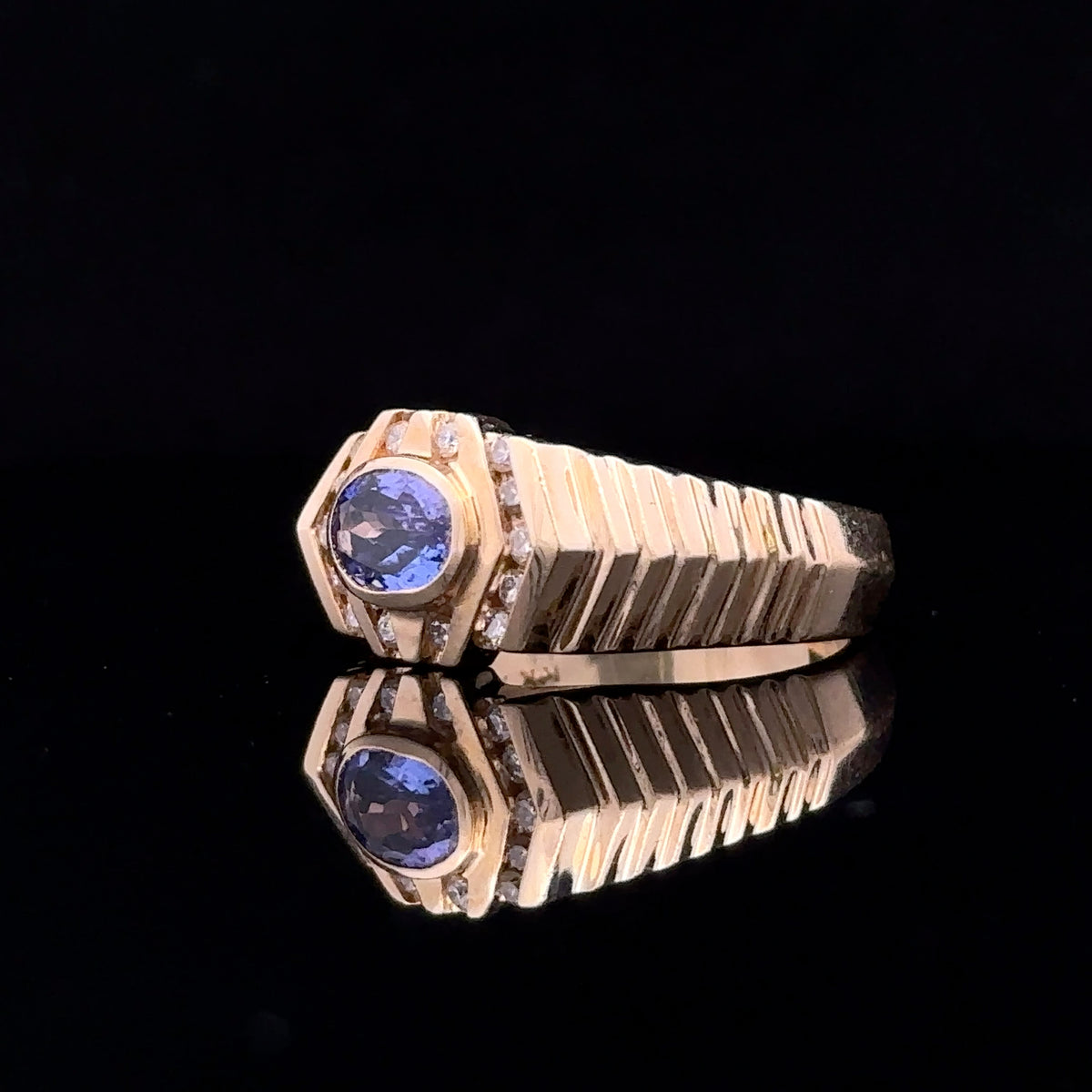 Kataleya Gold Ring with Tanzanite and Diamond Size 8