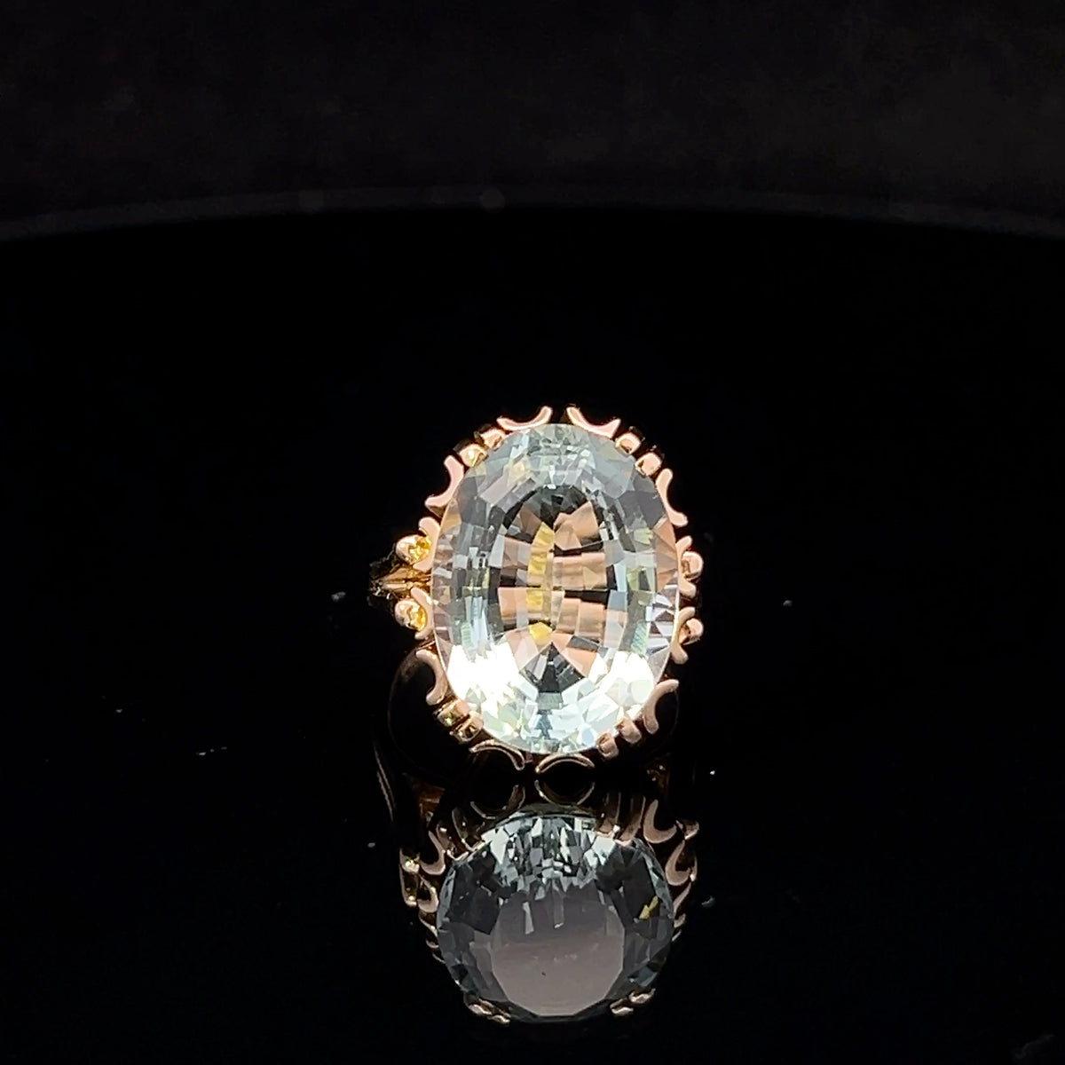 Cataleya 18K Yellow Gold Oval Aquamarine Ring