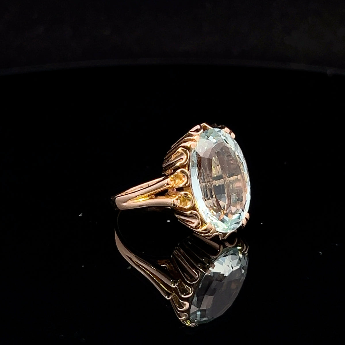 Cataleya 18K Yellow Gold Oval Aquamarine Ring