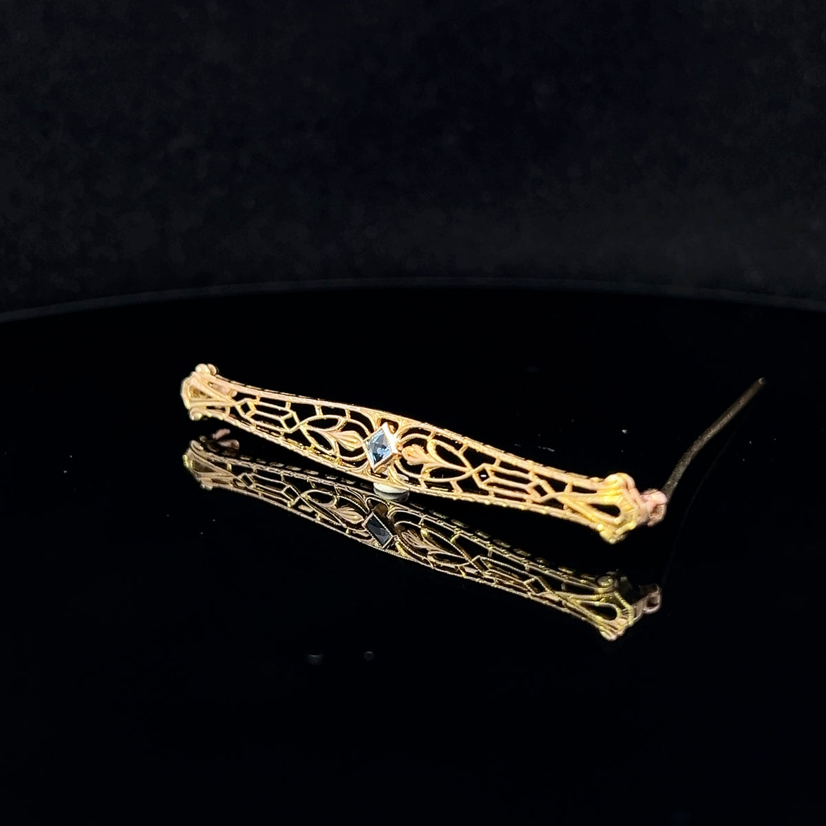 Aqua 14K Yellow Gold Vintage Bar Pin with Aquamarine