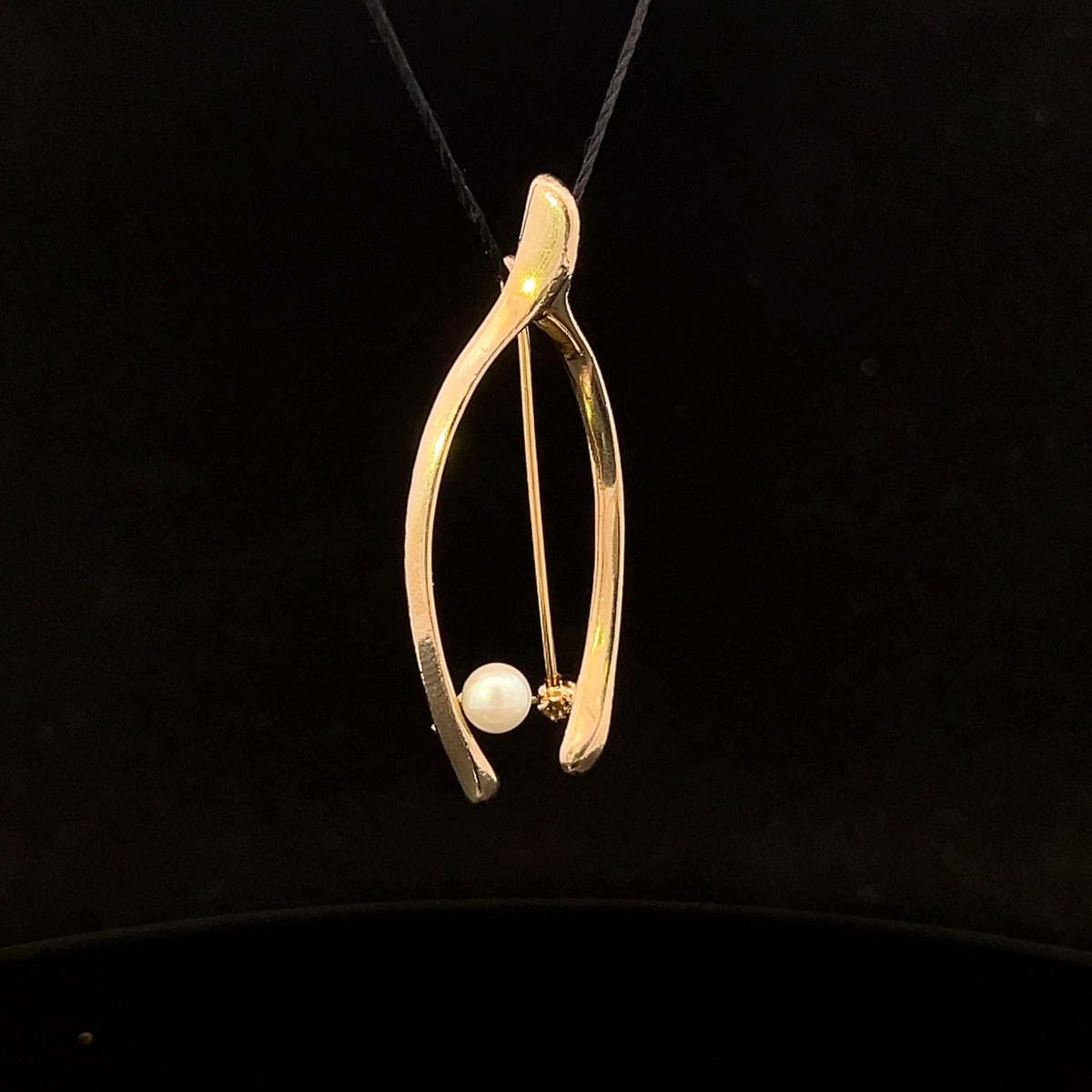 14K Yellow Gold Wishbone Pin with Pearl – Carl Art Design