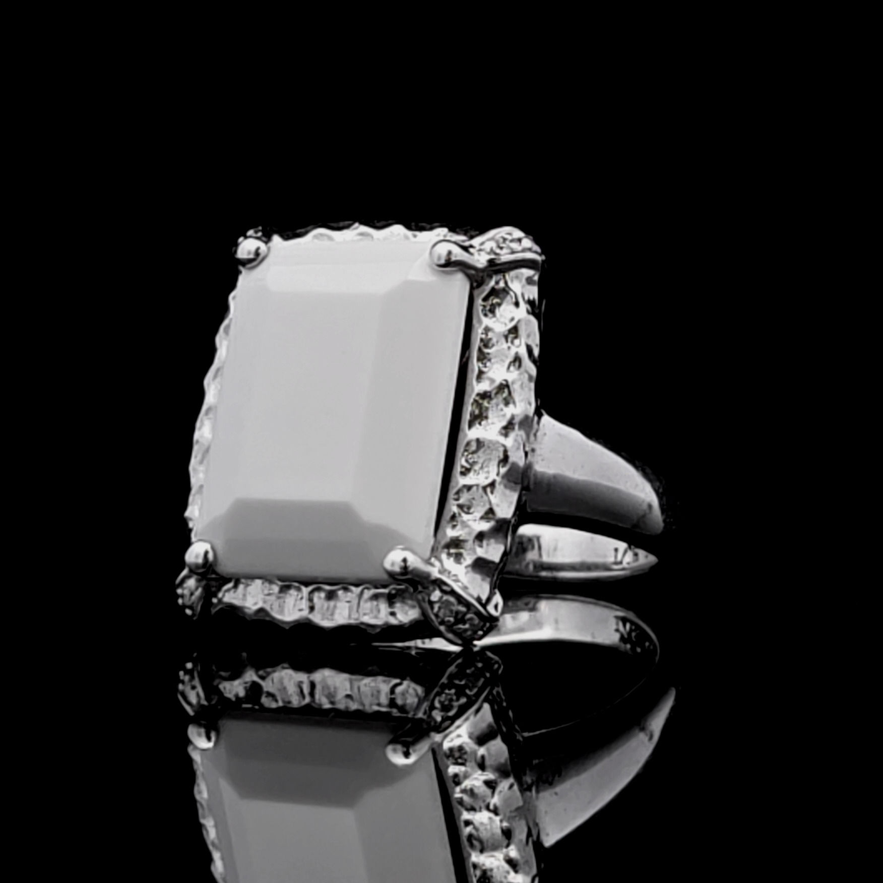 Hayden White Agate and Diamond Silver Ring Size 7