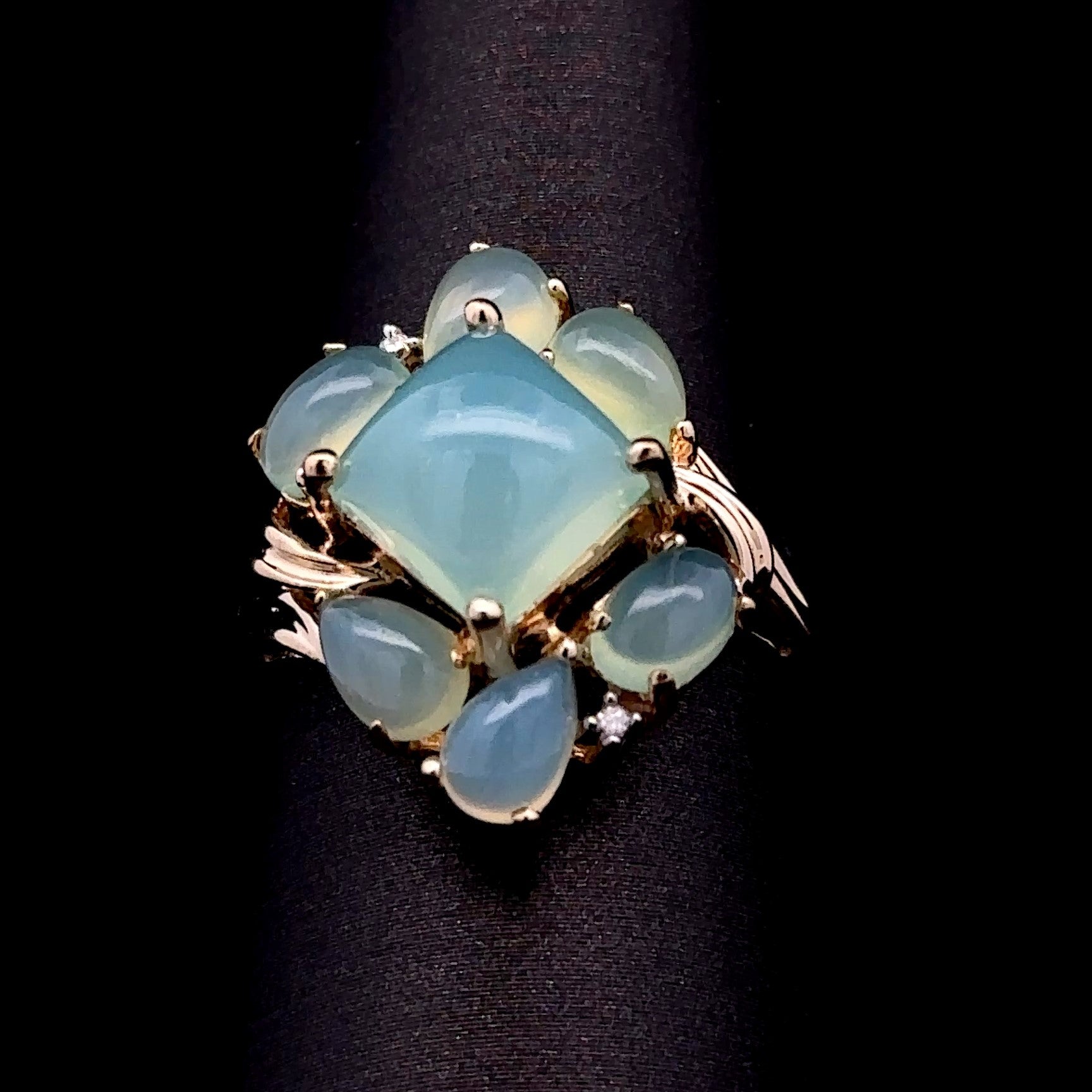 River Yellow 14 Karat Polished Fashion Ring with Green Jade