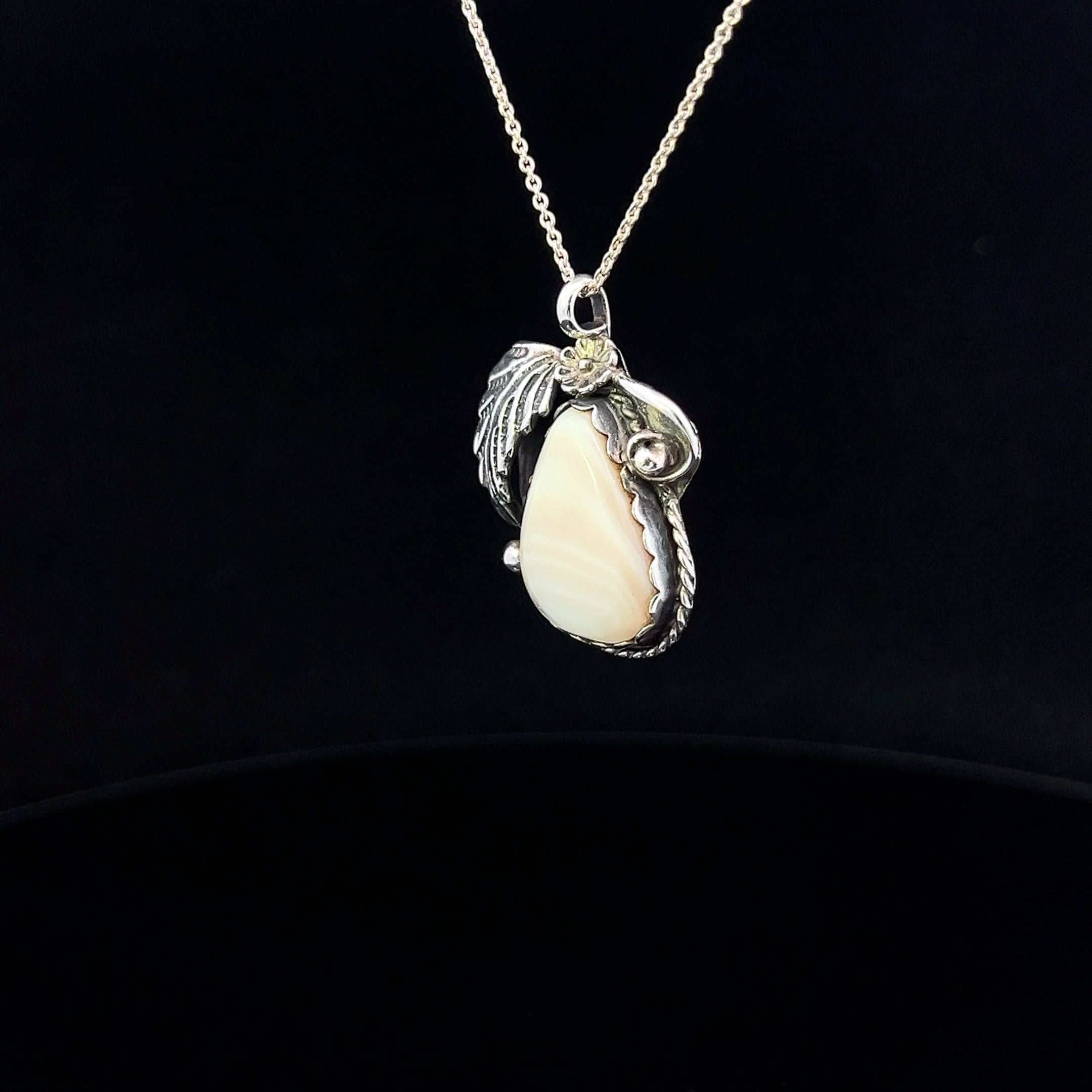 Jane S/S Mother of Pearl Sterling Necklace