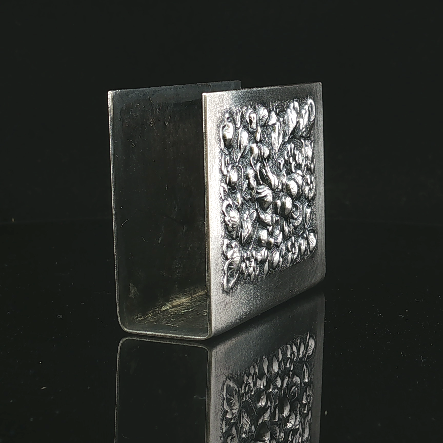 Lincoln Stieff N 48 Sterling Silver Textured Rose Matchbox Holder