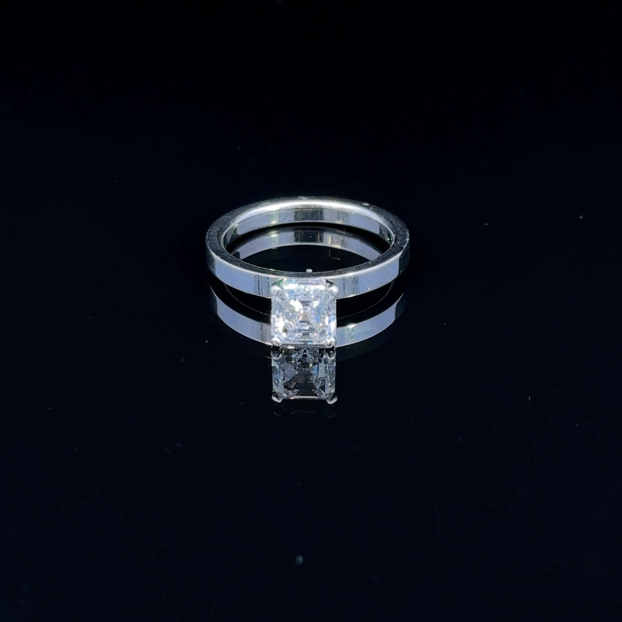 Valerie Diamond Ring
