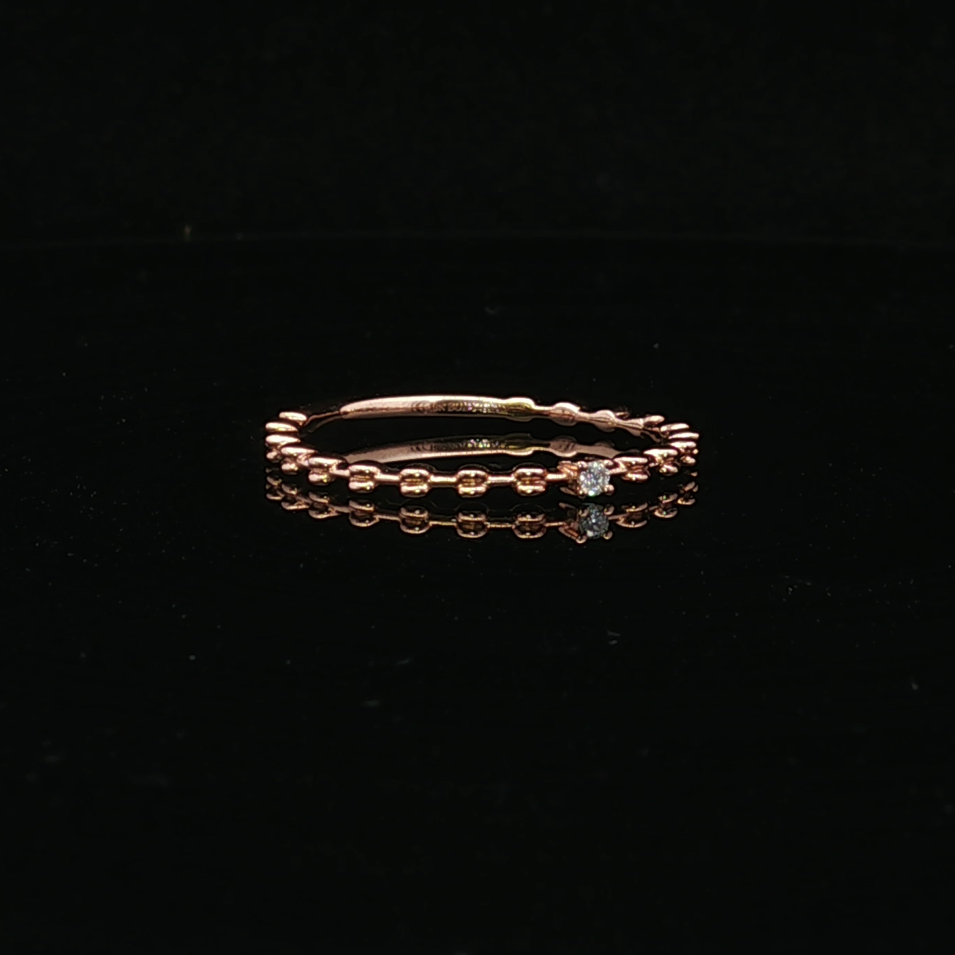 Rose 18K Slim Gear Style Ring with Round Diamond