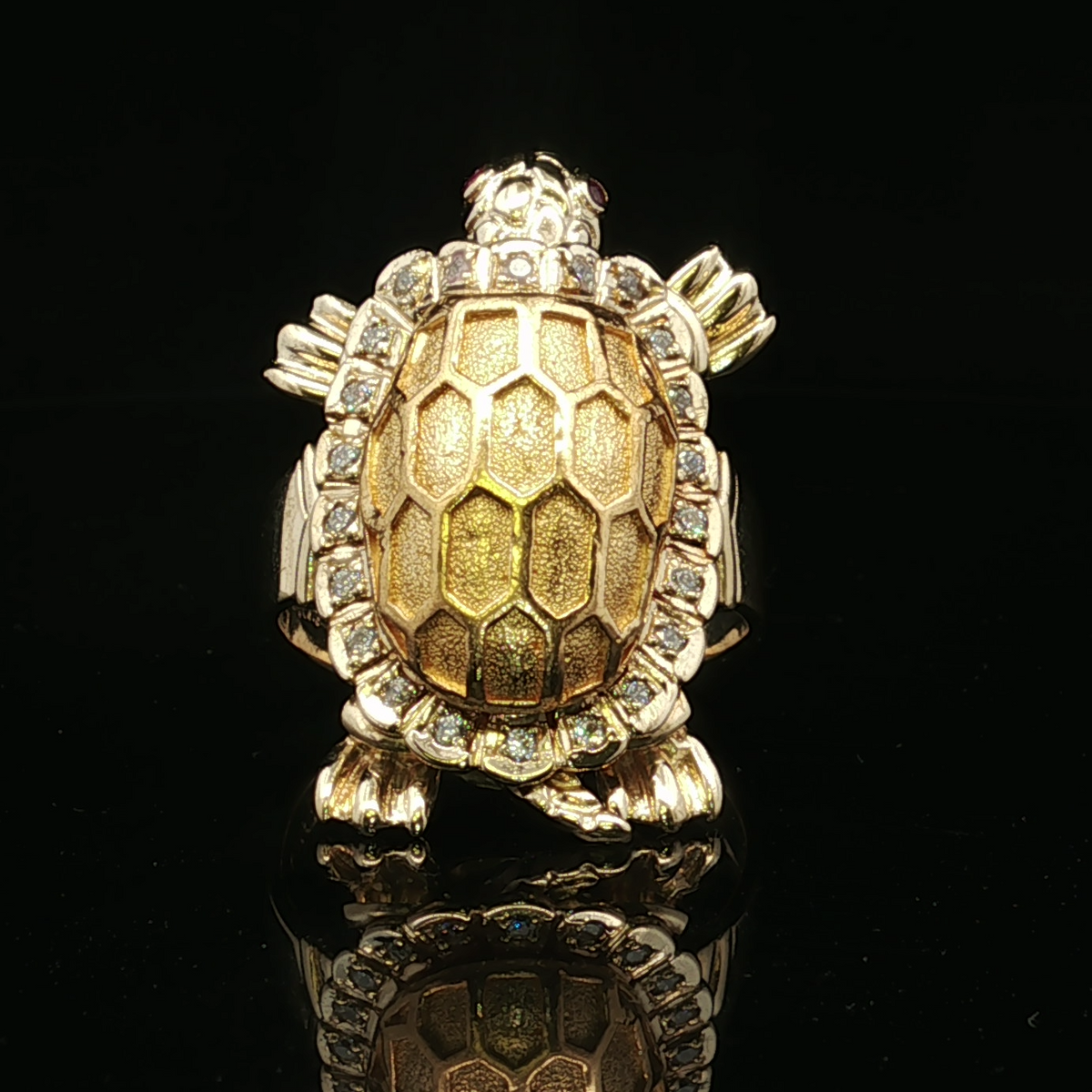 Hibiscus 18k Articulating Turtle Ring with Diamonds & Rubies