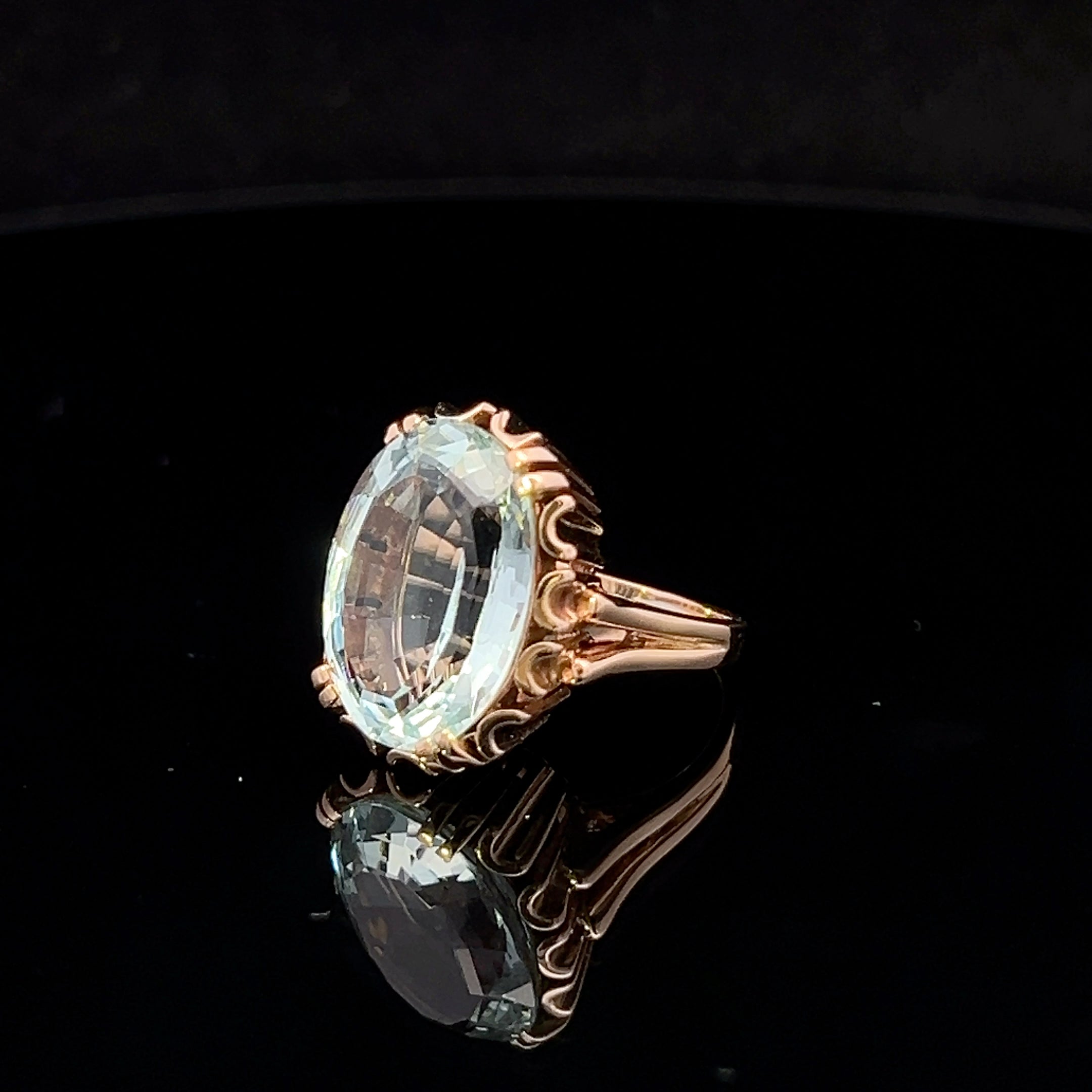 Cataleya 18K Yellow Gold Oval Aquamarine Ring