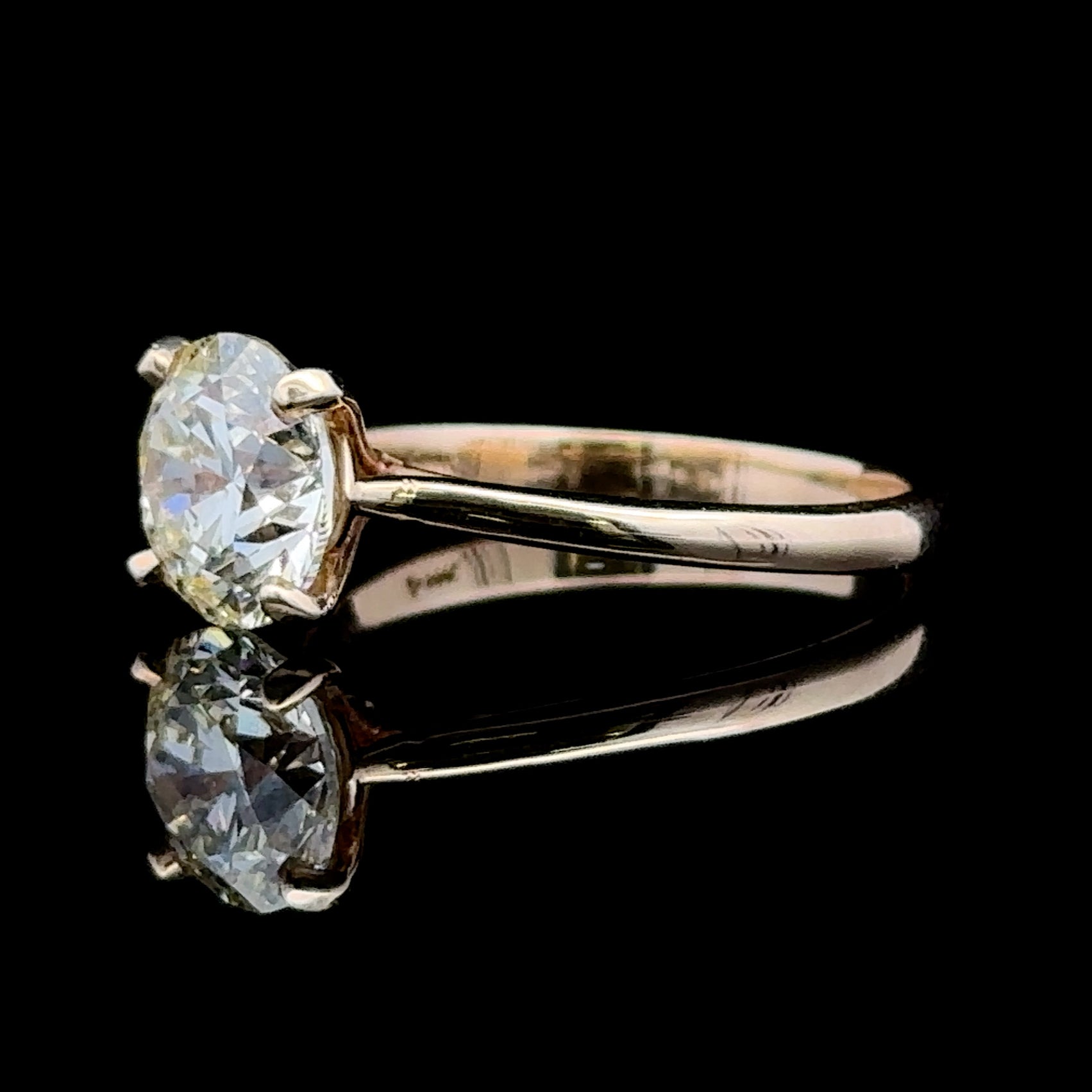 Alaina 14K Yellow Gold Engagement Ring with 2.10ct K VS2 Diamond