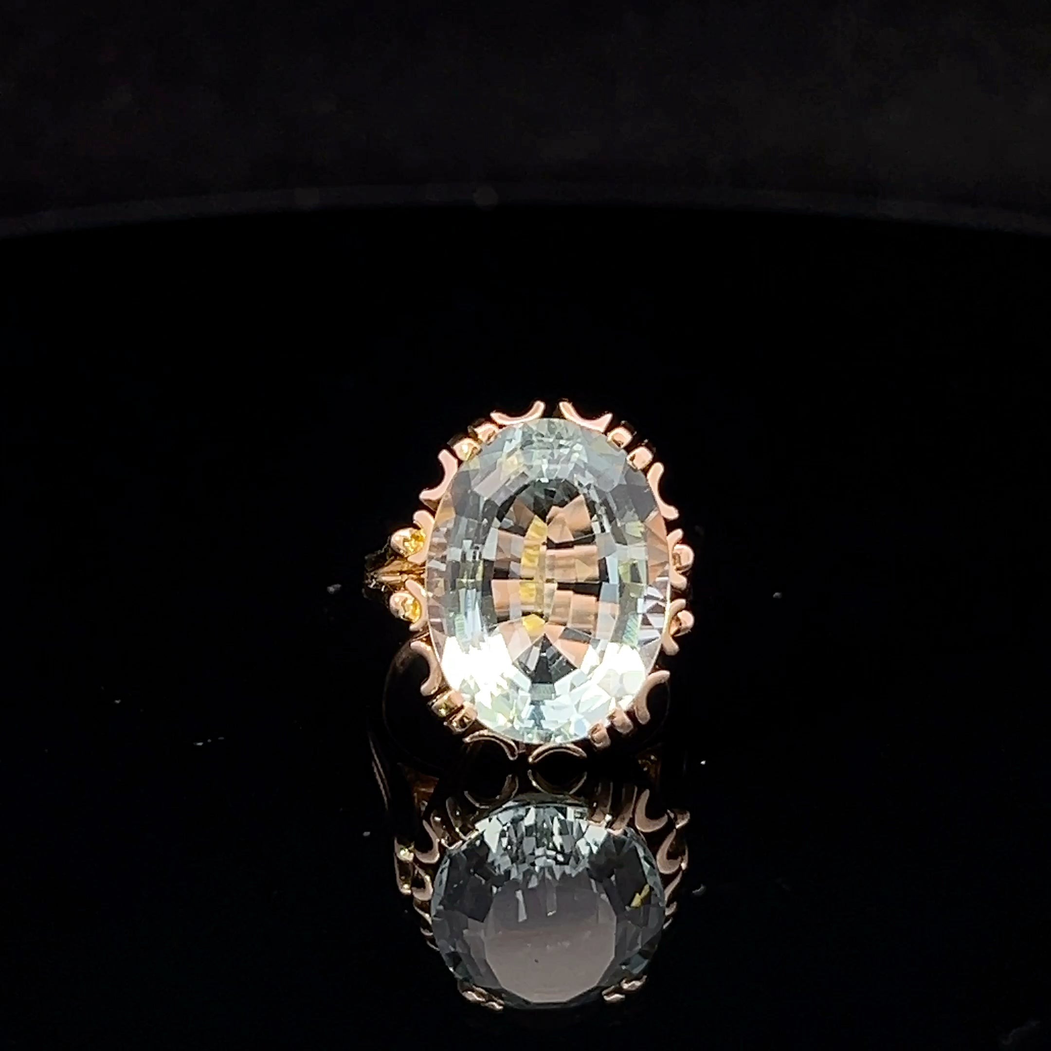 Cataleya 18K Yellow Gold Oval Aquamarine Ring