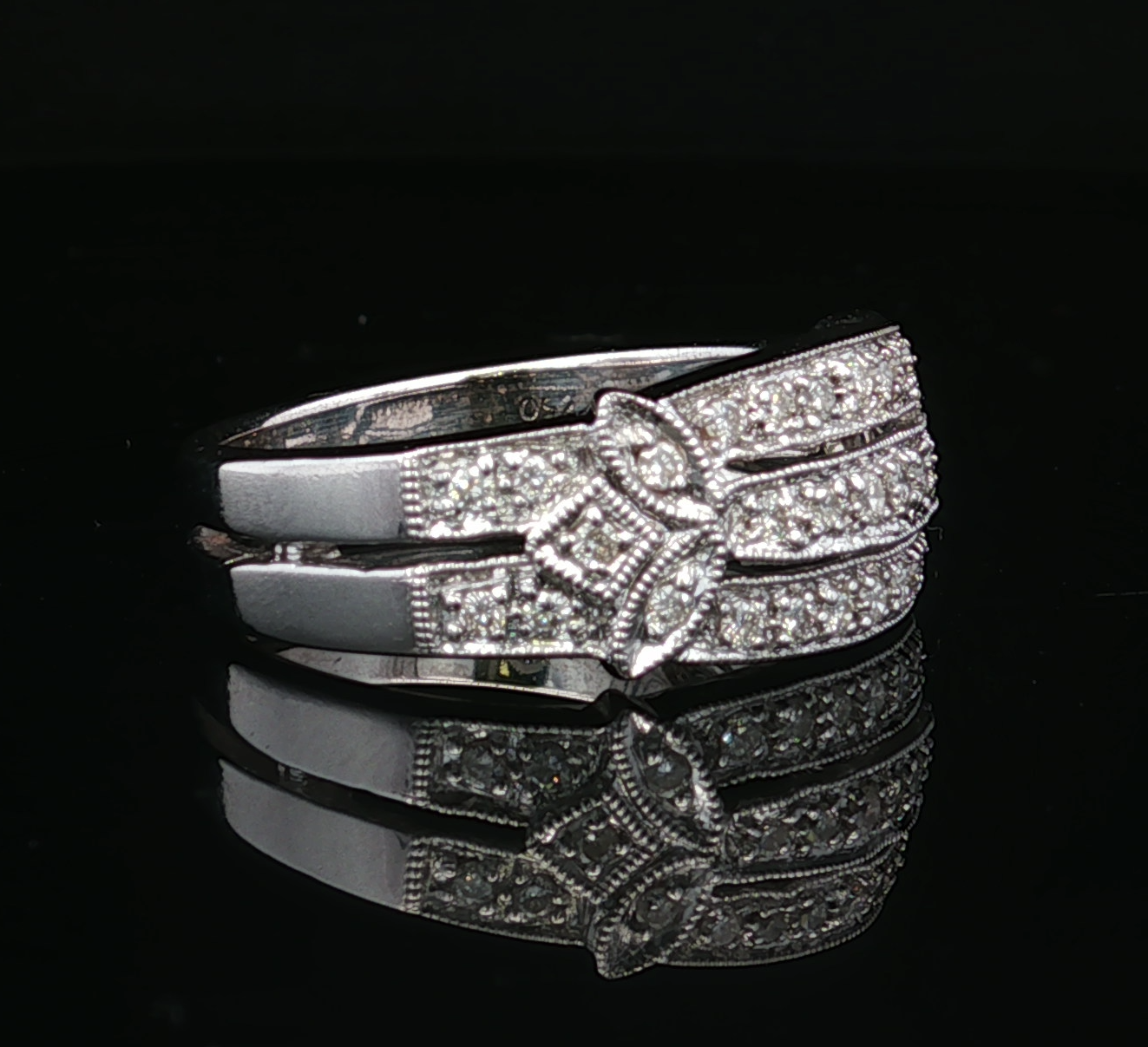 Almalyn Diamond White Gold Ring