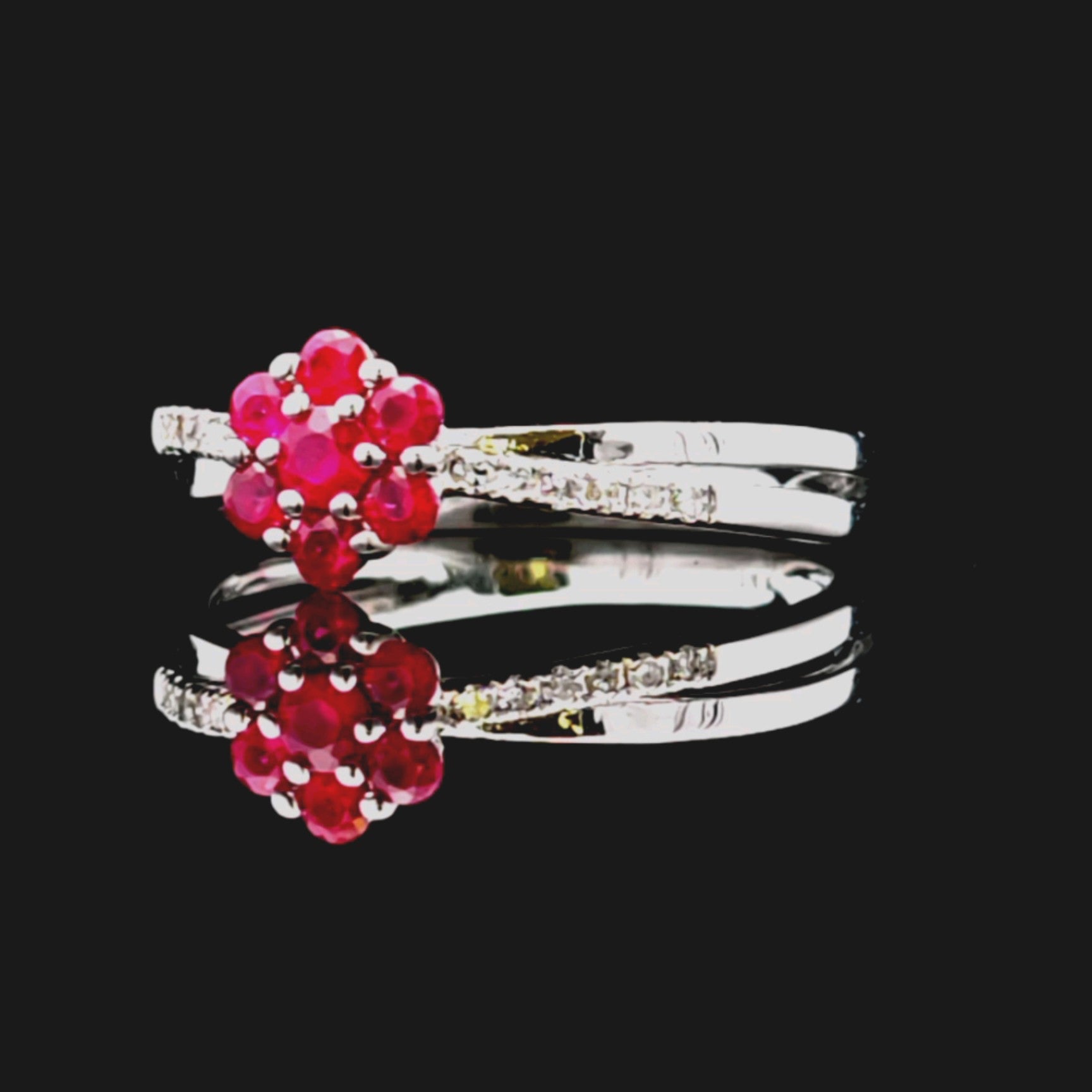 Leanna Flower Ring