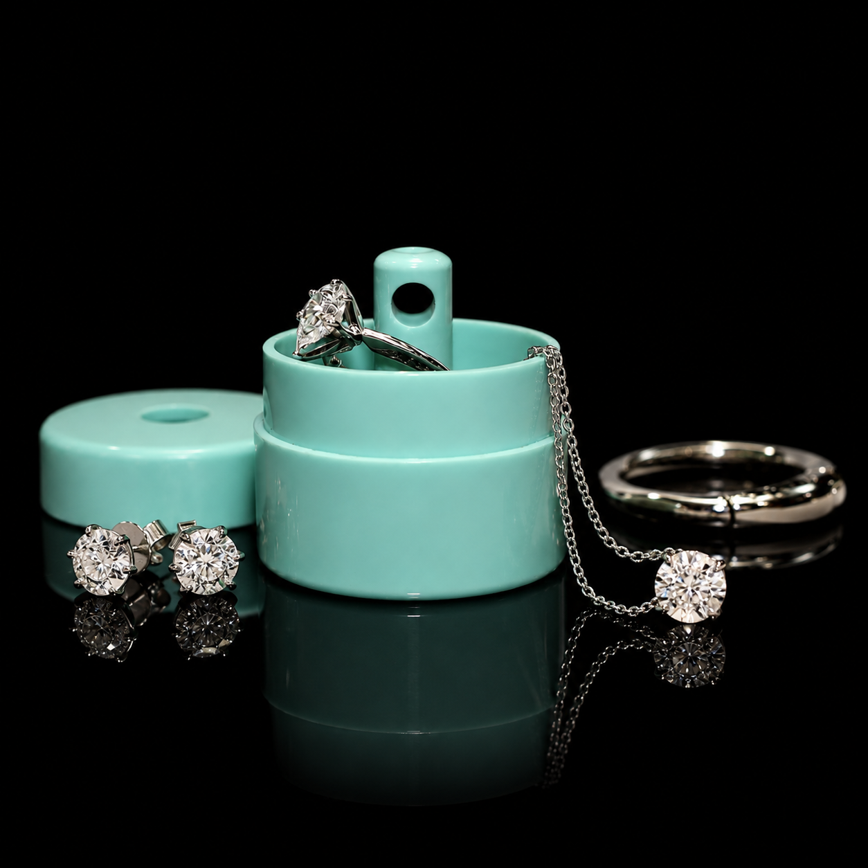 Mint Jewelry Latch Pill Tote | Portable Travel Jewelry Case
