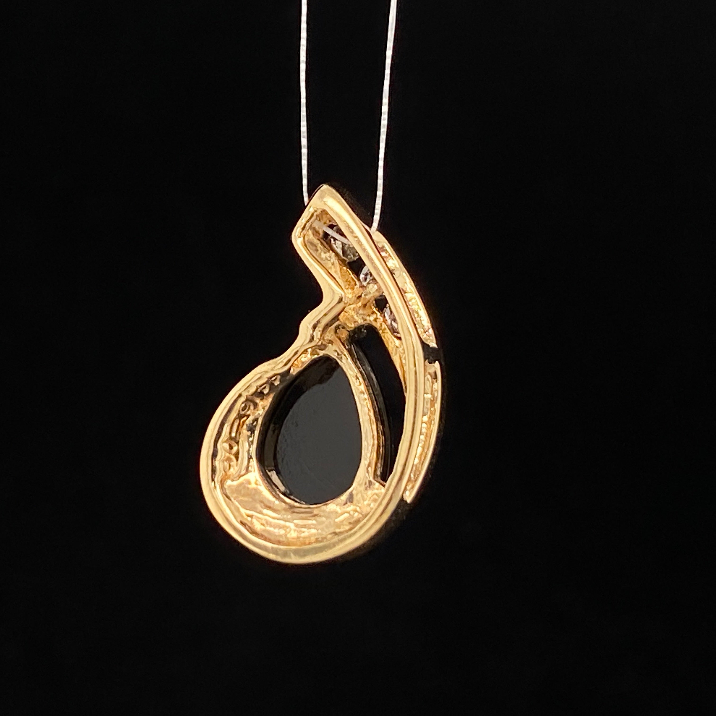 Miley Onyx & Diamond Pendant