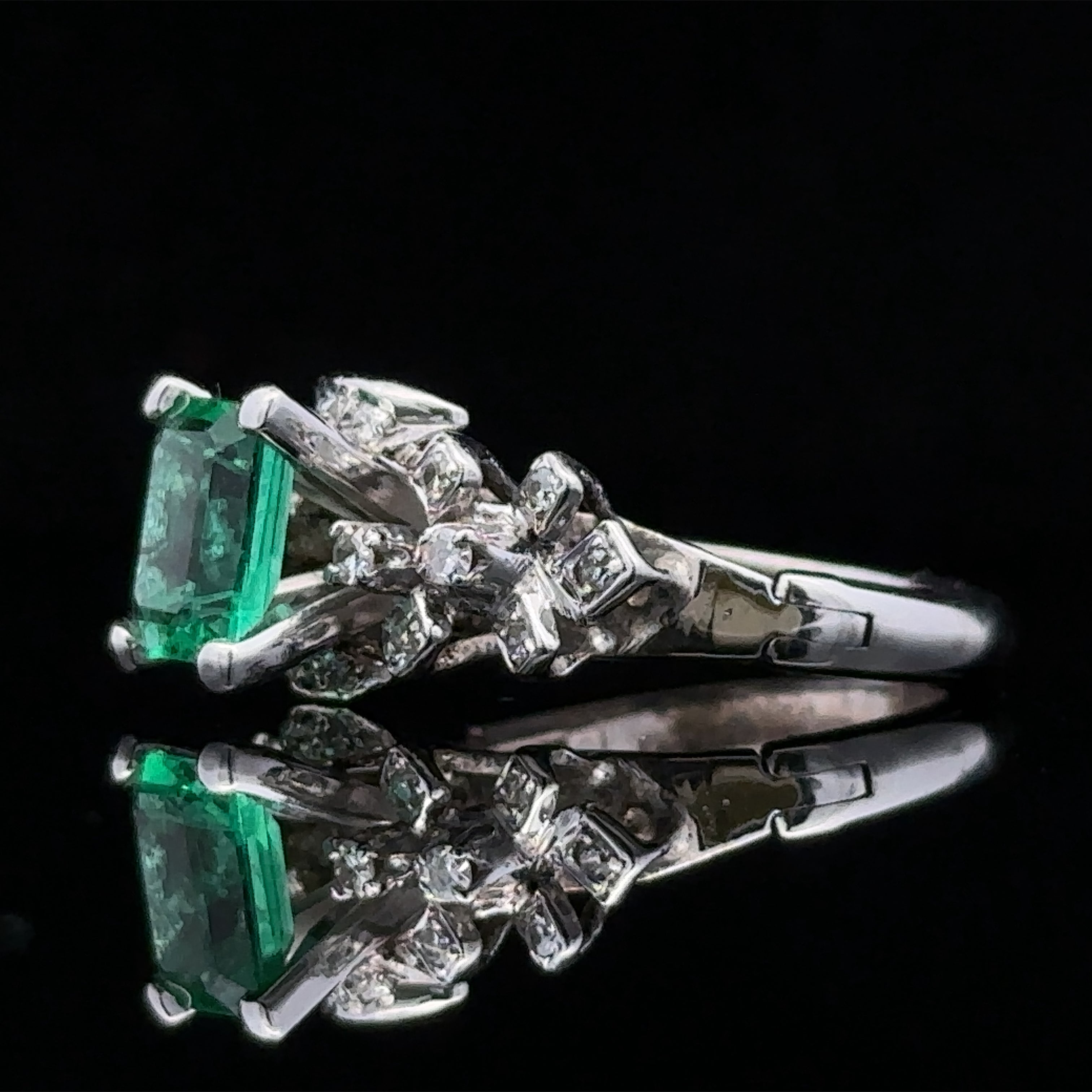 Amaris White 14K Gold Emerald and Diamond Ring