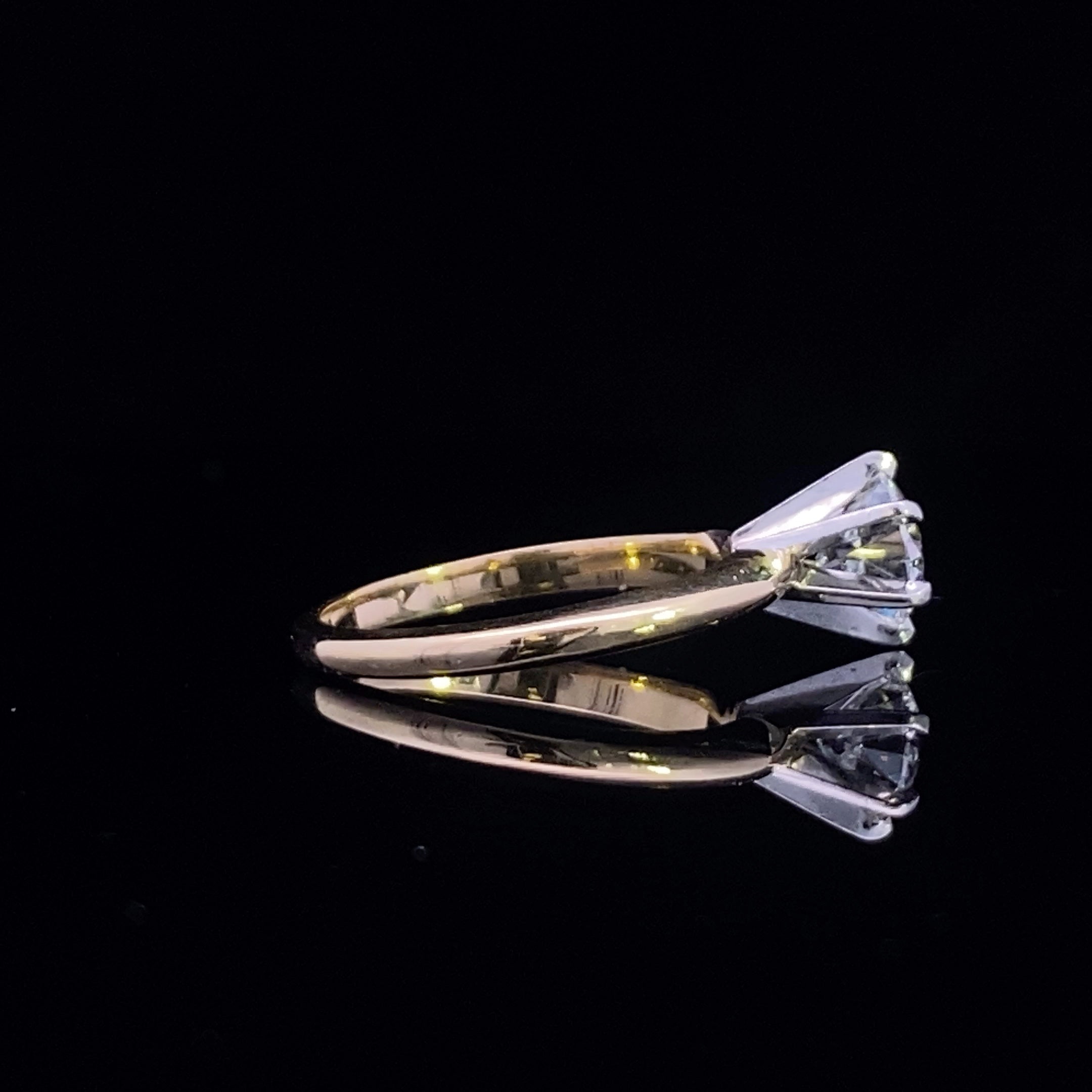 Summer Diamond Ring