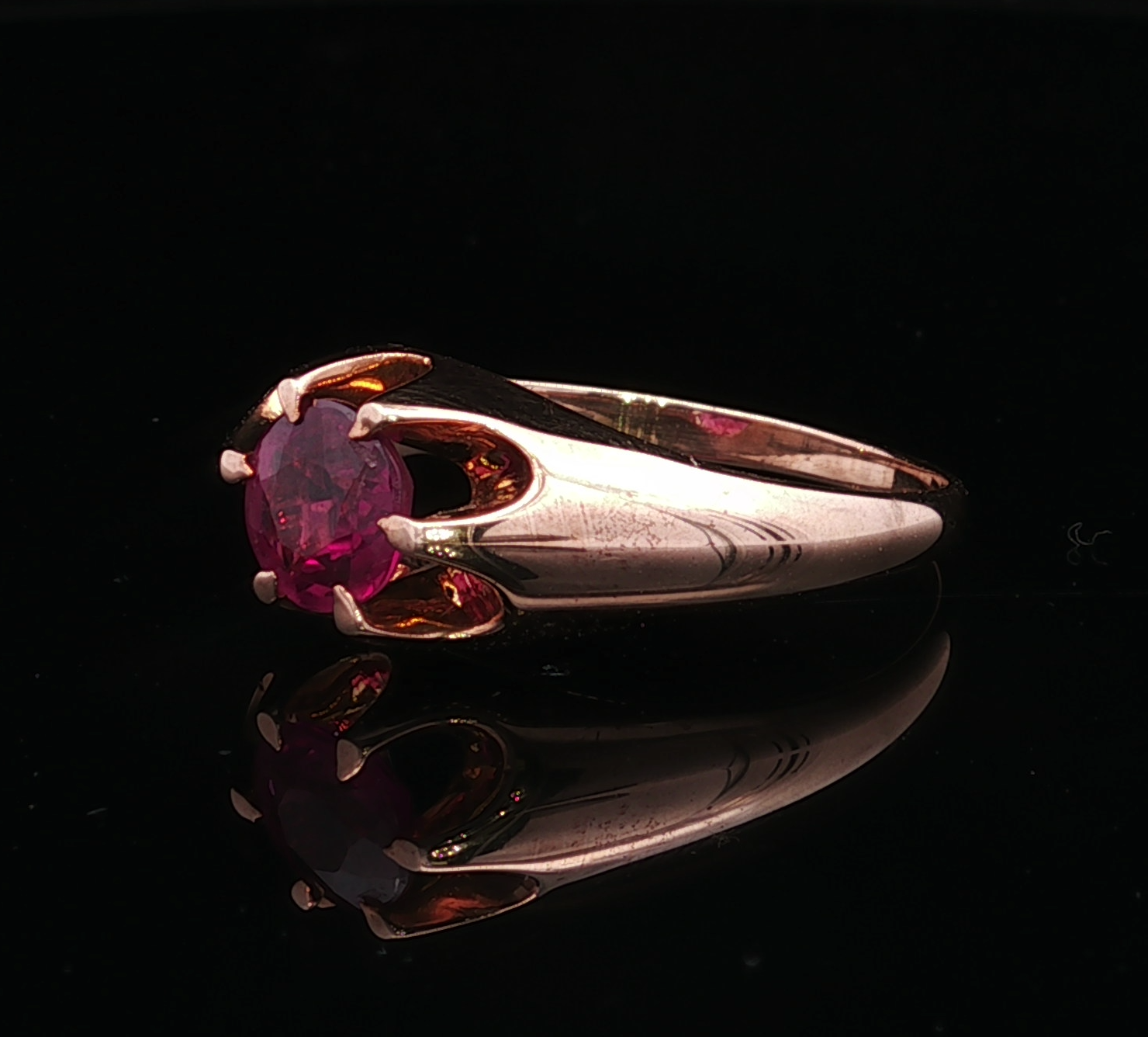 Javier 10K Yellow Gold Red Stone Ring