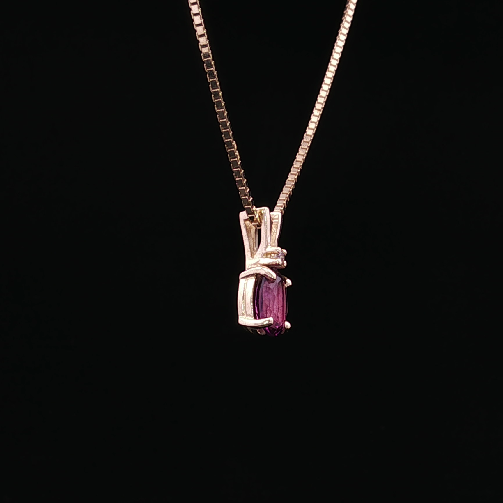 Anita 14K Yellow Gold Amethyst & Diamond Oval Pendant