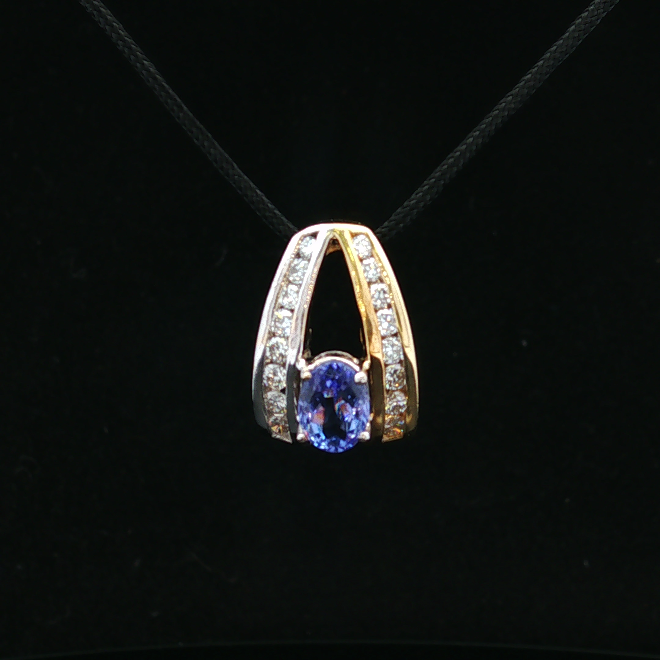 Noemia 18K Two Tone Oval Tanzanite & Diamond Pendant