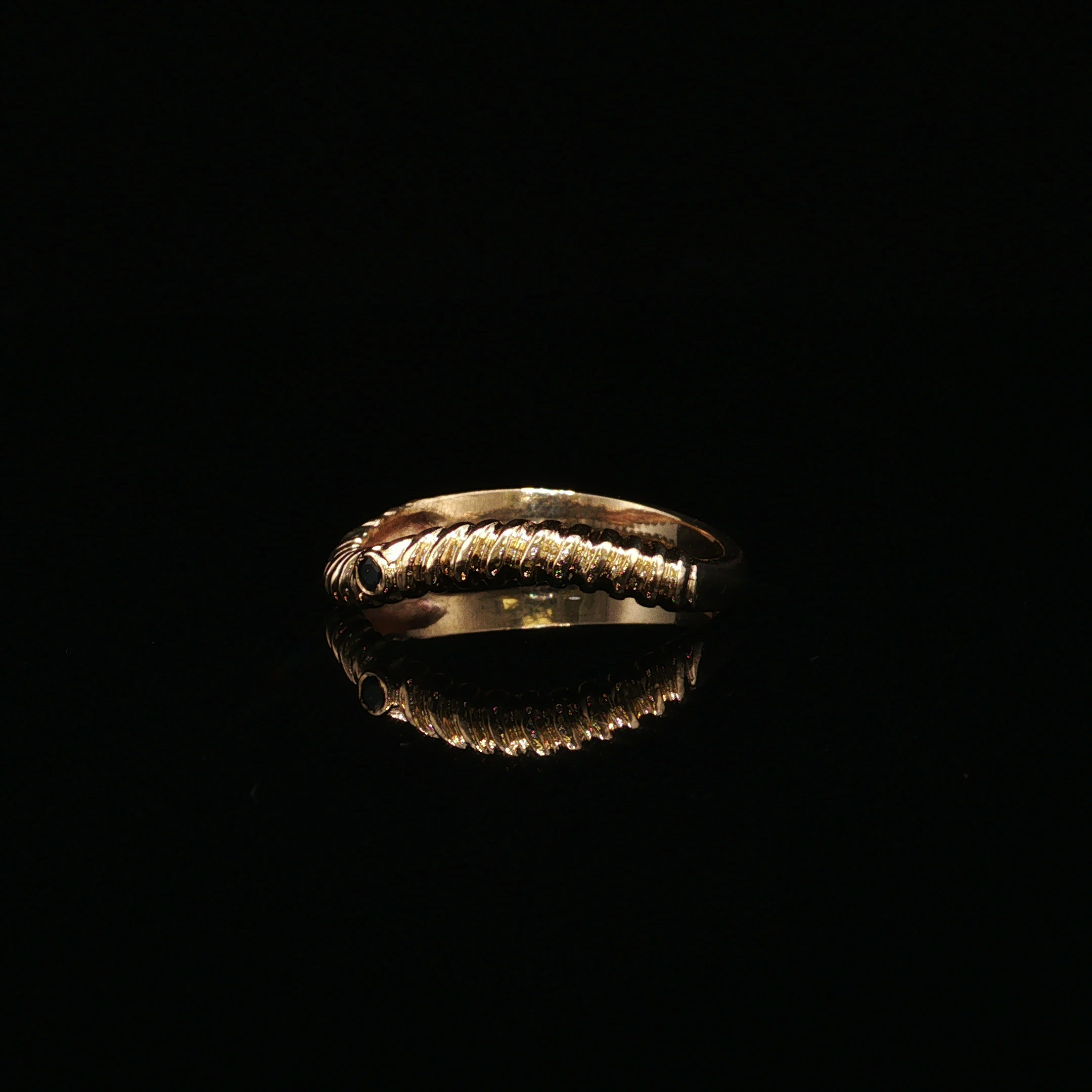 Araminta 14K Yellow Gold Sapphire Rope Curved Ring