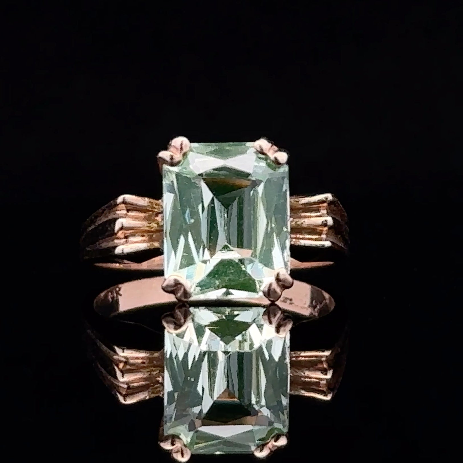 Micah Yellow 10K Gold Lime Chrysoberyl Ring