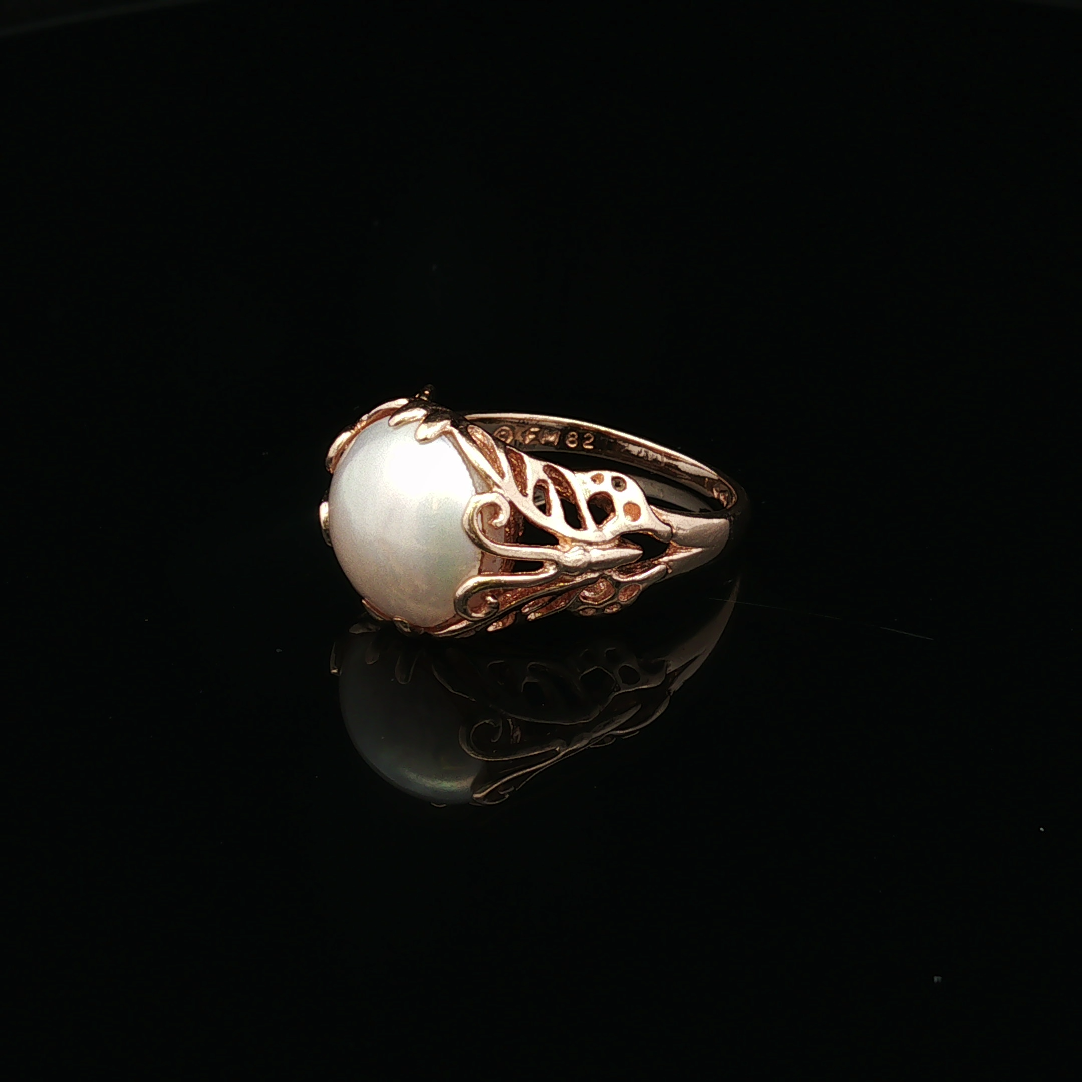 Lilahia 14KY Mabe Pearl Ring