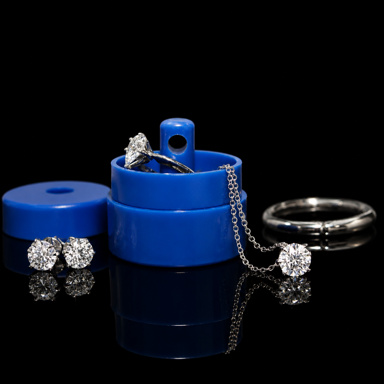 Blue Jewelry Latch Pill Tote | Portable Travel Jewelry Case