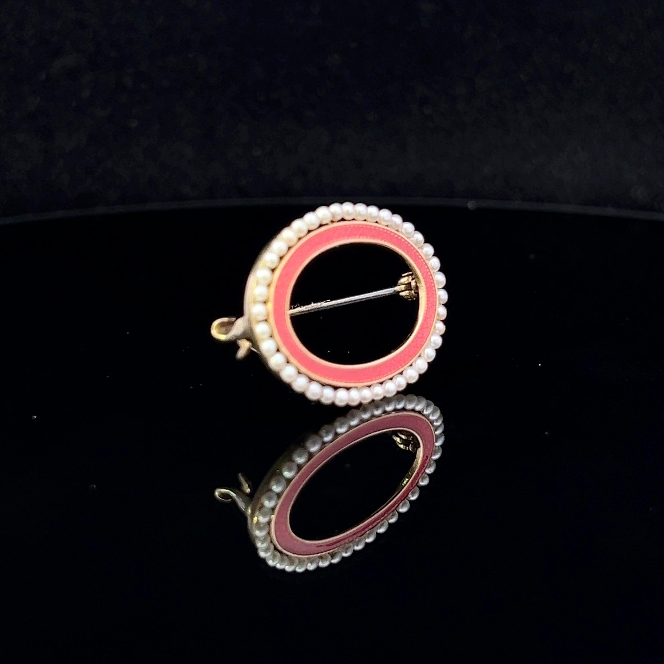 Ellison 14K Yellow Gold Oval Seed Pearl & Enamel Pin