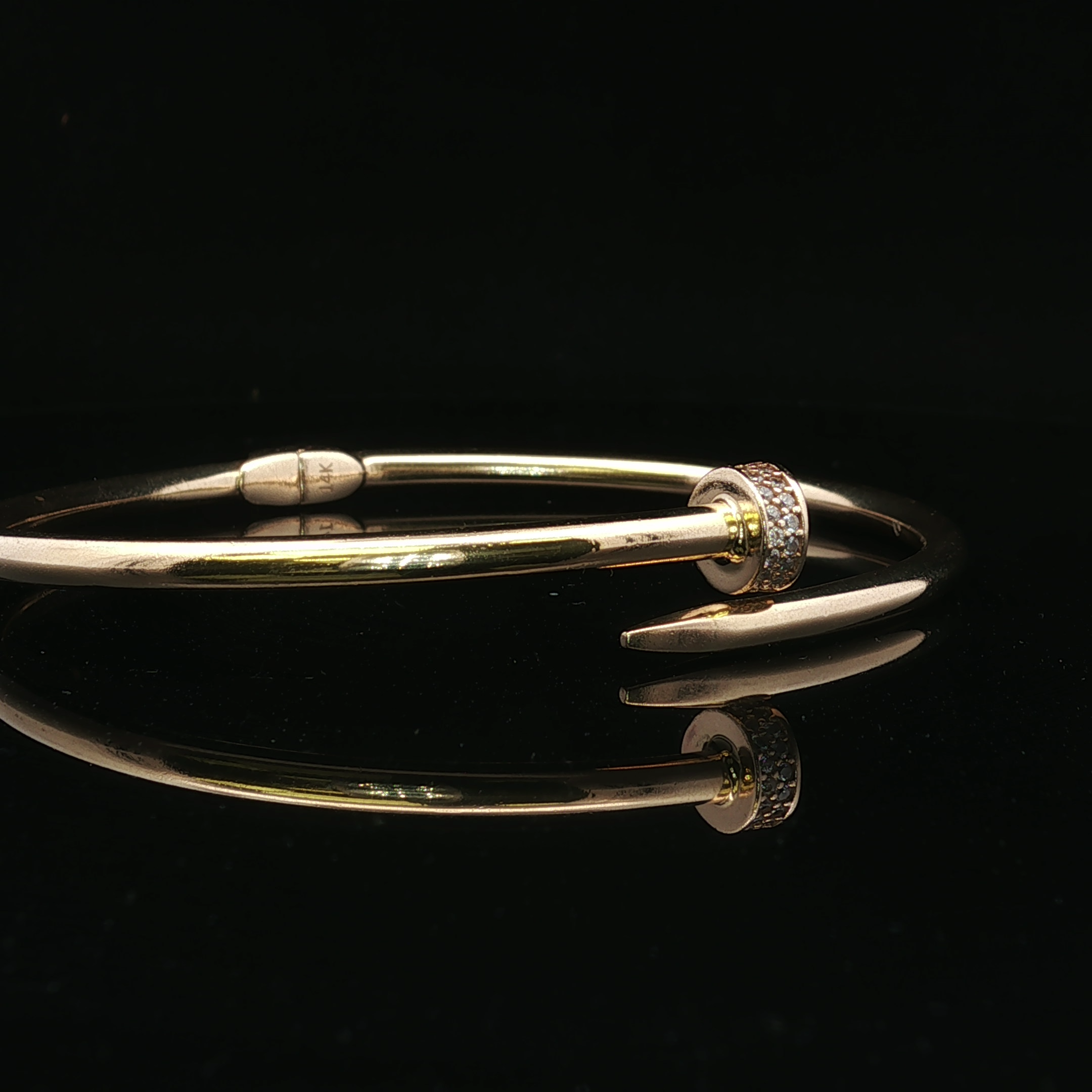 14K Yellow Gold Cartier-Look Nail Wrap Hinge Ring