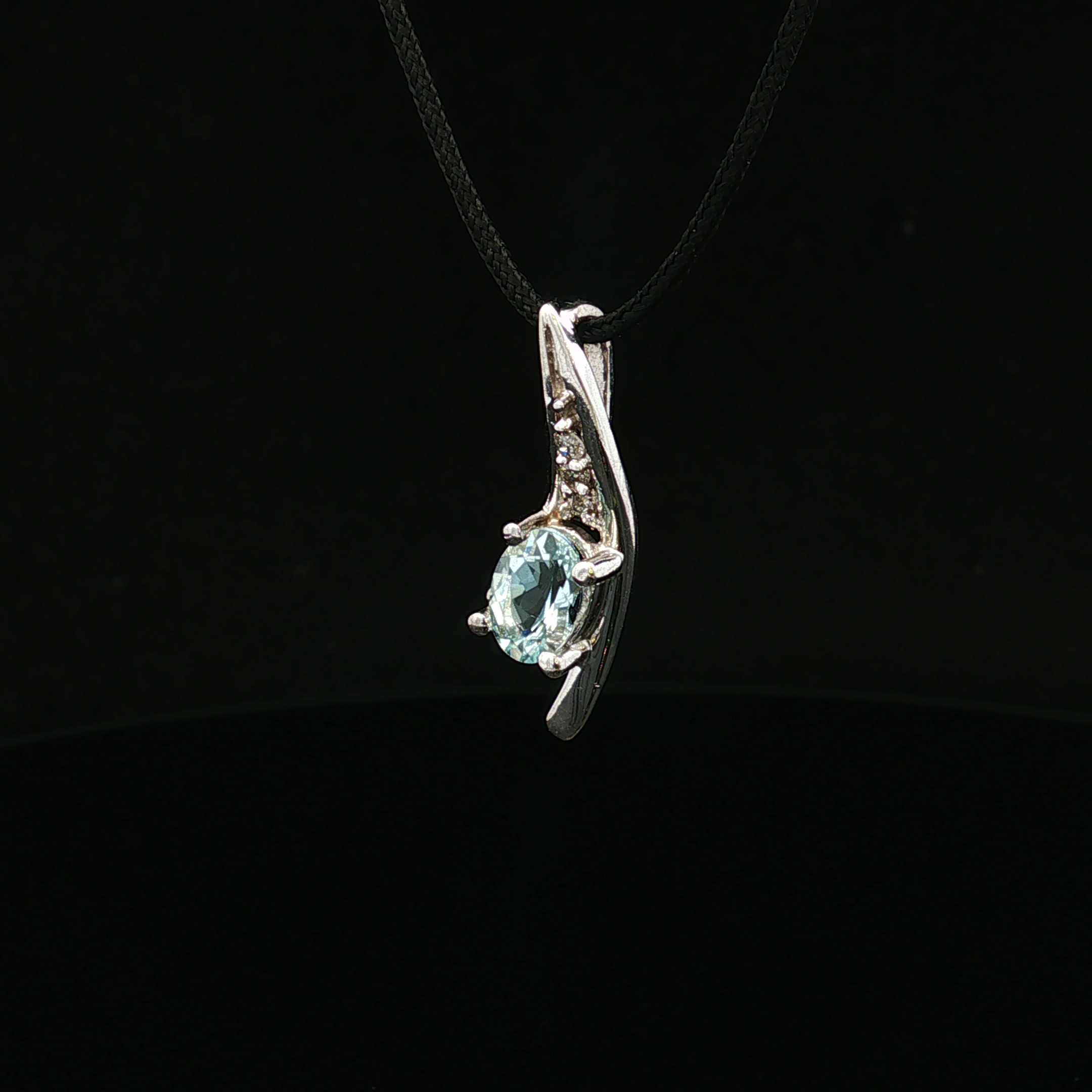 Holliselle 10KW .70 CT Aquamarine & Diamond Pendant