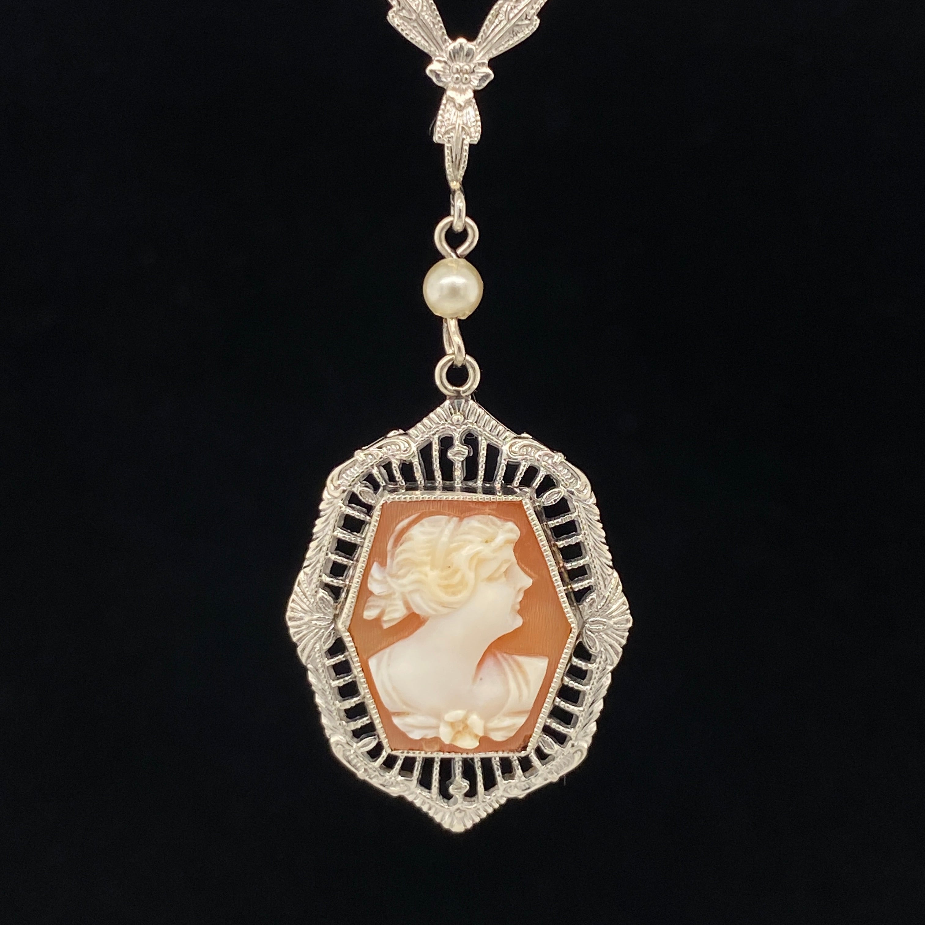 Rachel Cameo Necklace