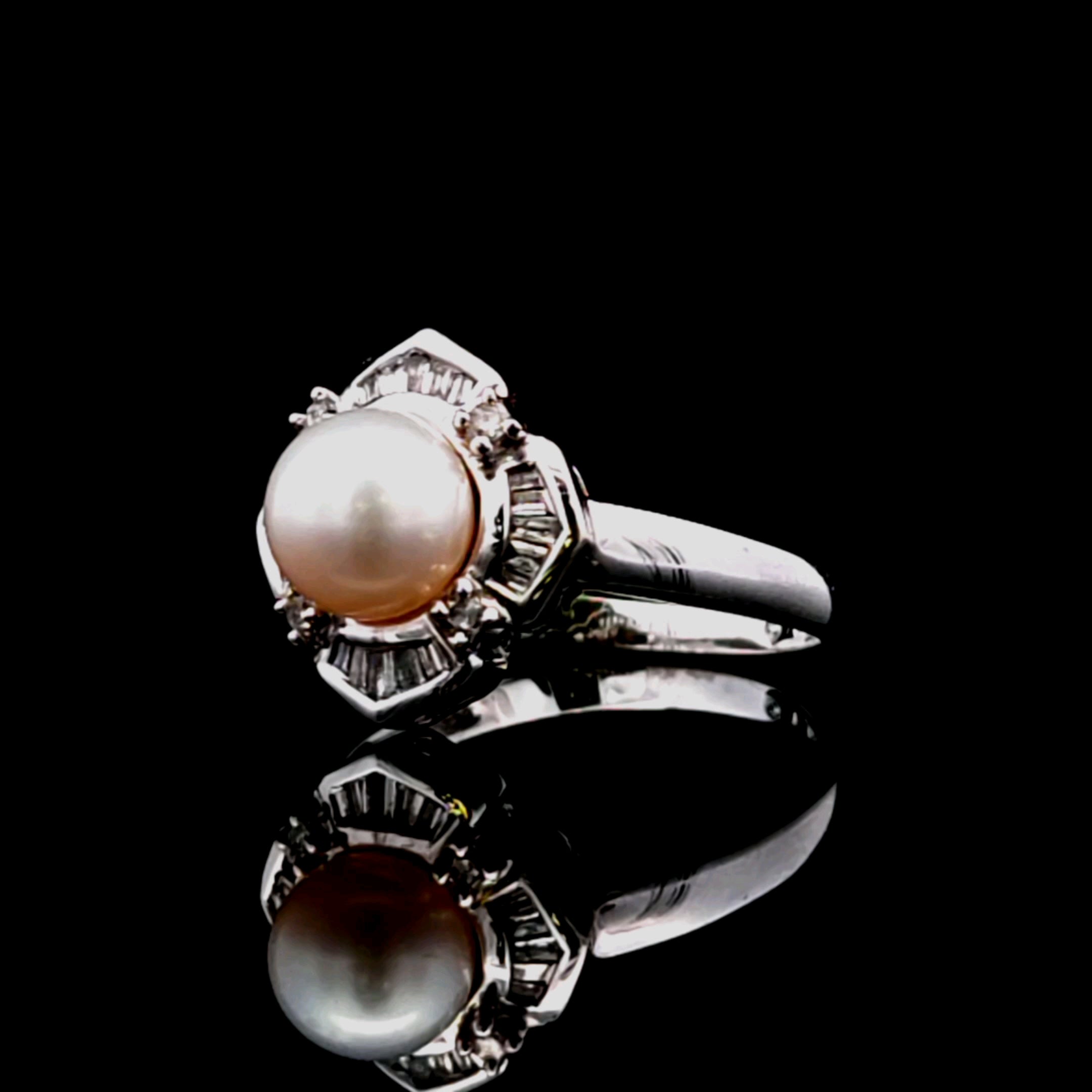 Susan – 14K White Gold Art Deco Ring with 7mm Cultured Pearl