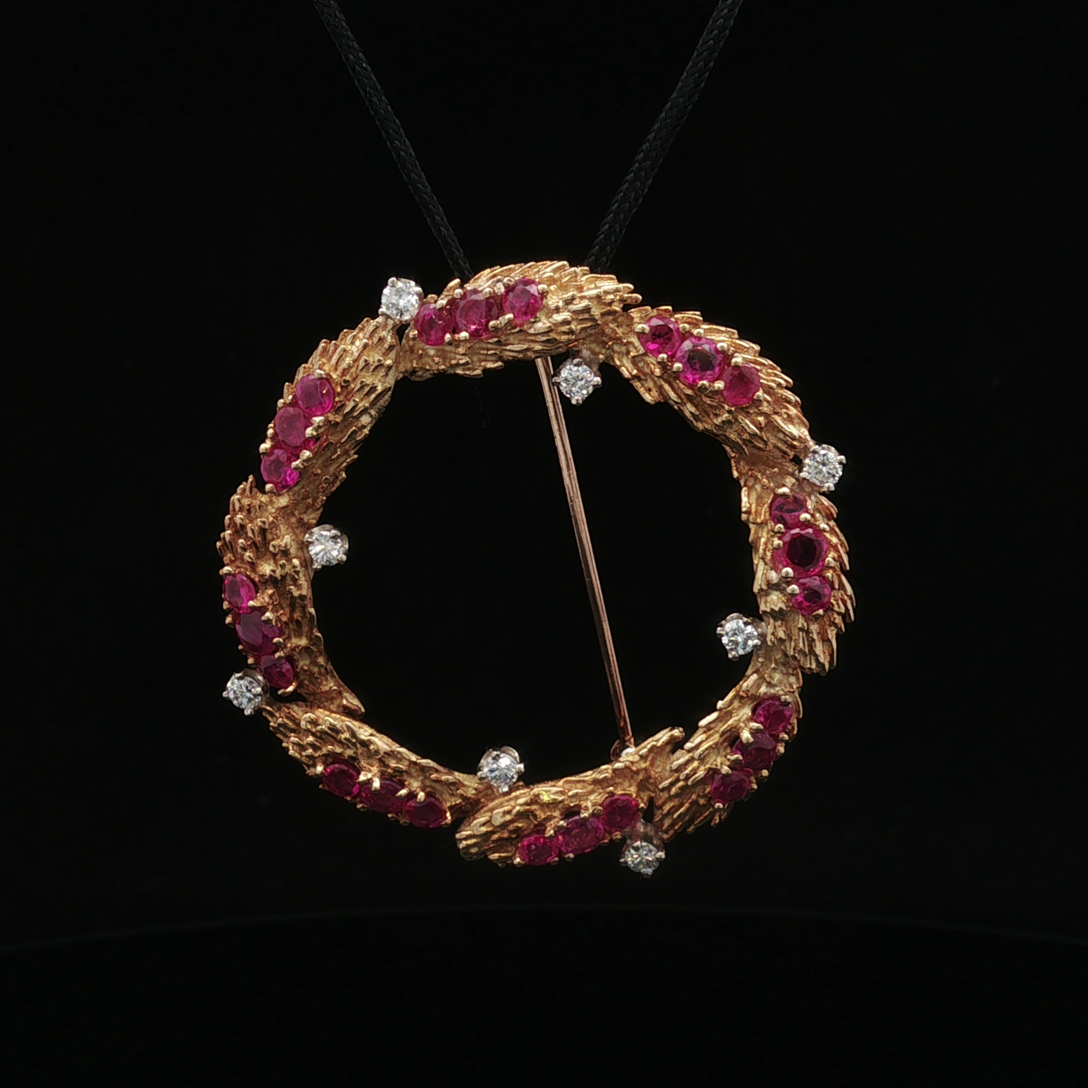 Lavinia 18K Yellow Gold Ruby Diamond Circle Pin
